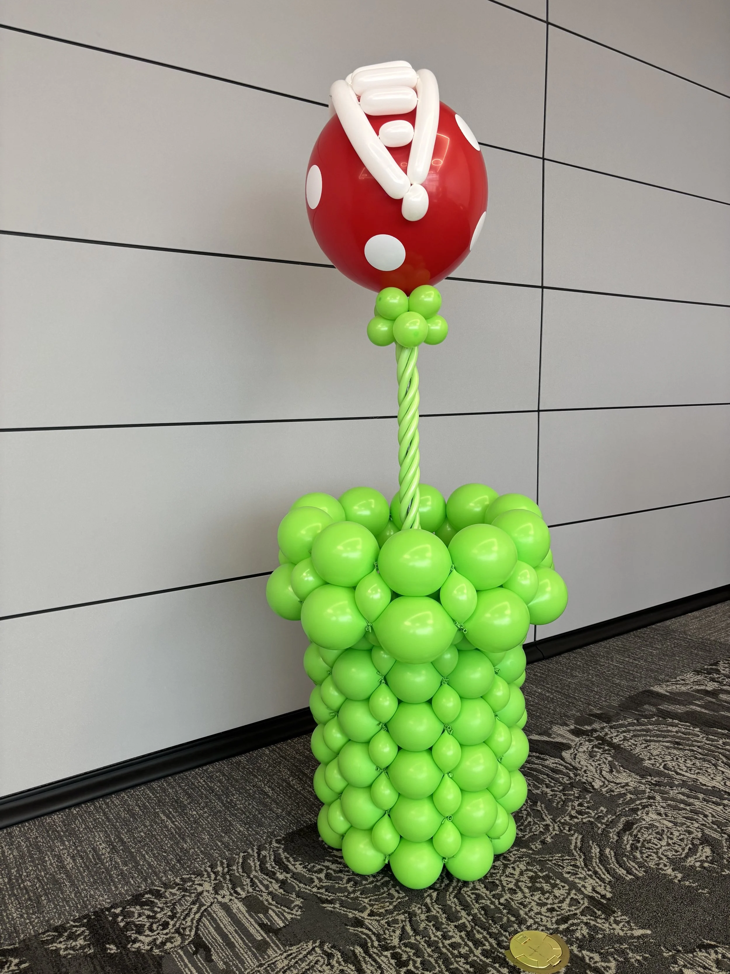 Video game plant balloon sculpture 