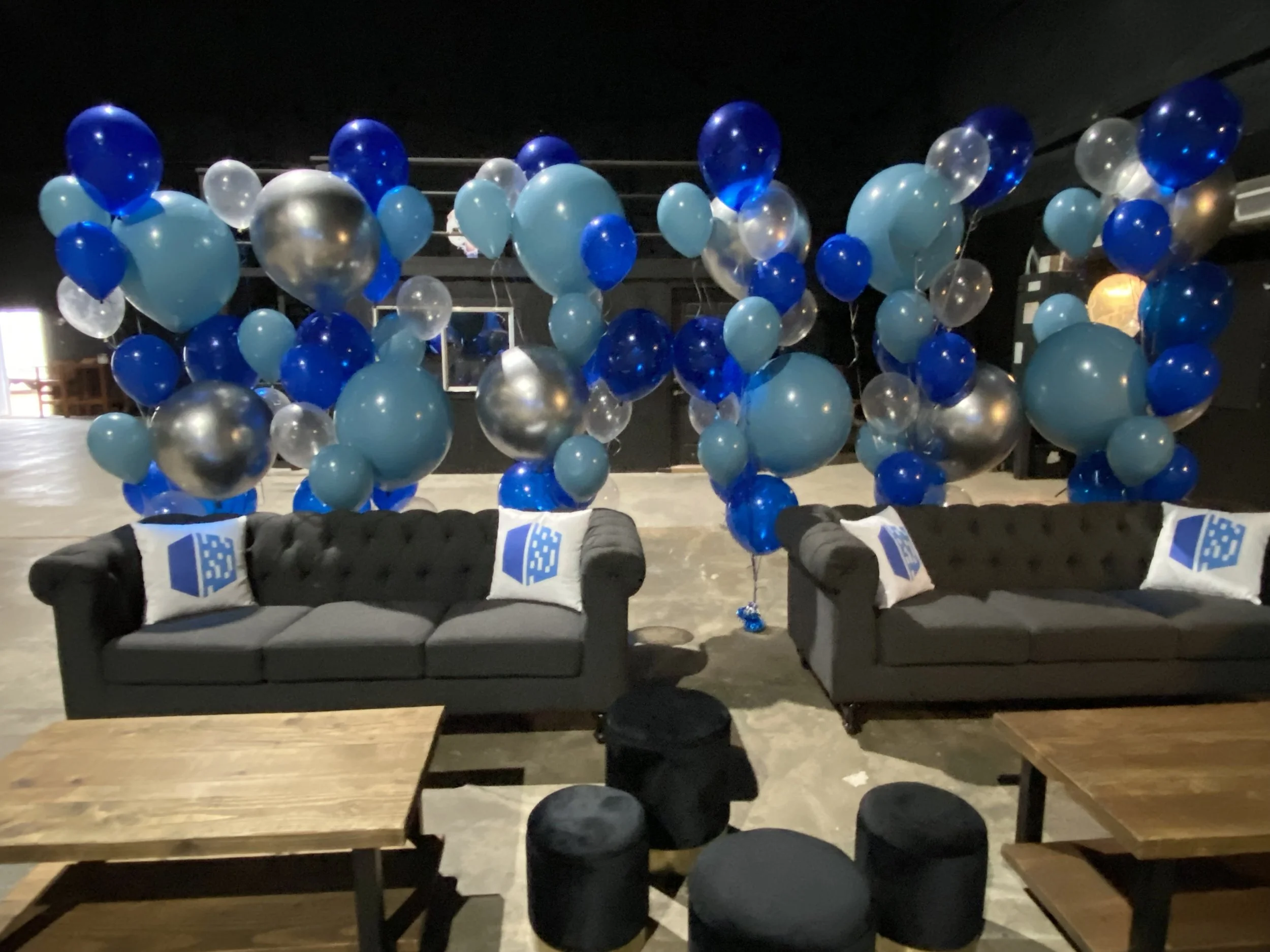 Different size balloon tree