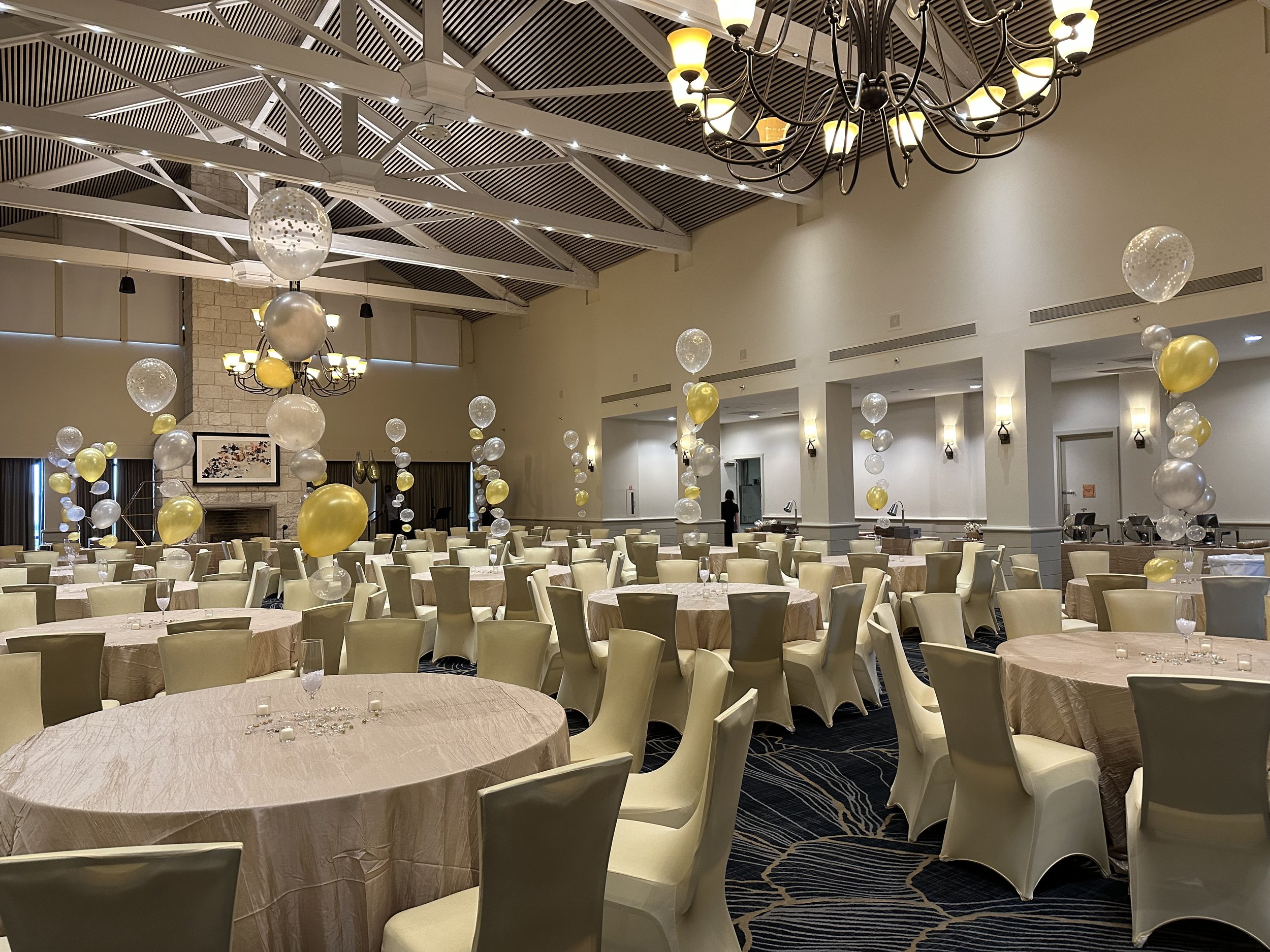 New Year's bubble balloons