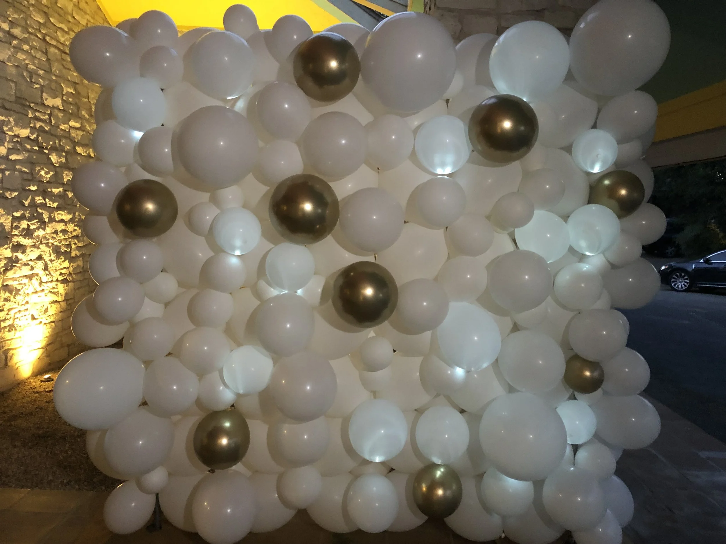 Balloon backdrop in Austin