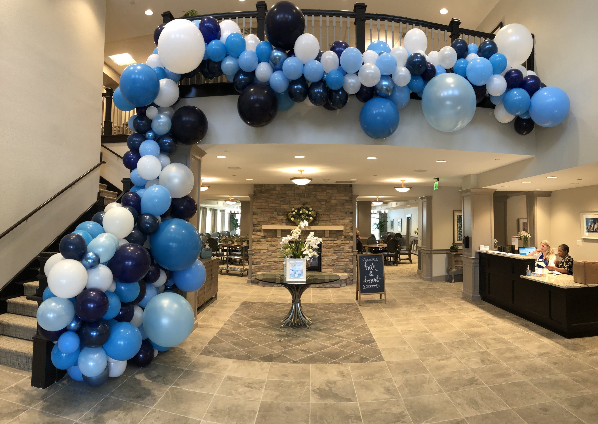 Large staircase balloon garland