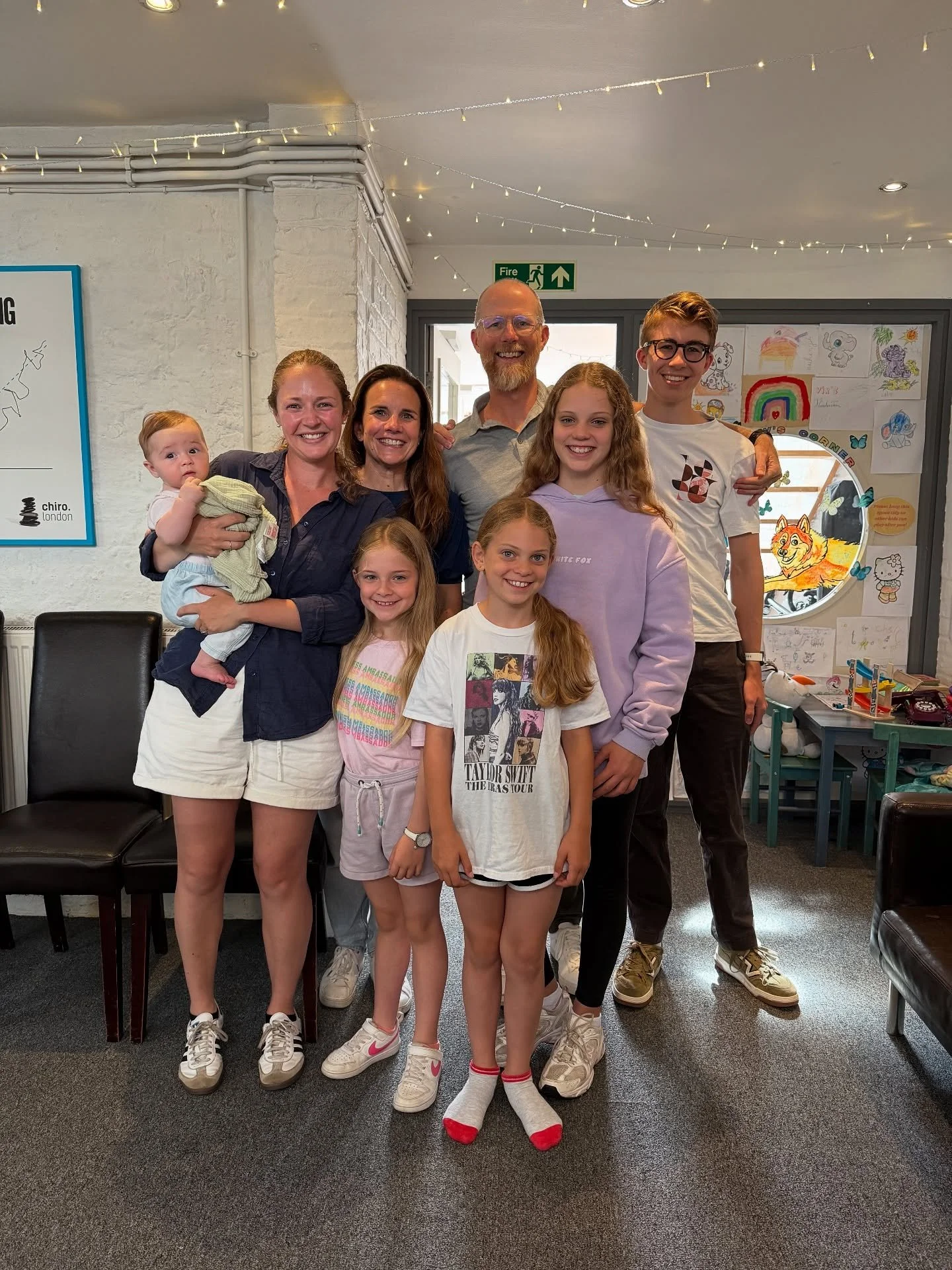 Time to say goodbye to the Mackenzie&rsquo;s @lozmack and family are heading back to Aus 🇦🇺🦘 after 6 years in London then another 5 years in Scotland. Was great to see you and the girls. @dr.amichiro and Rosie were on hand for entertainment and cu
