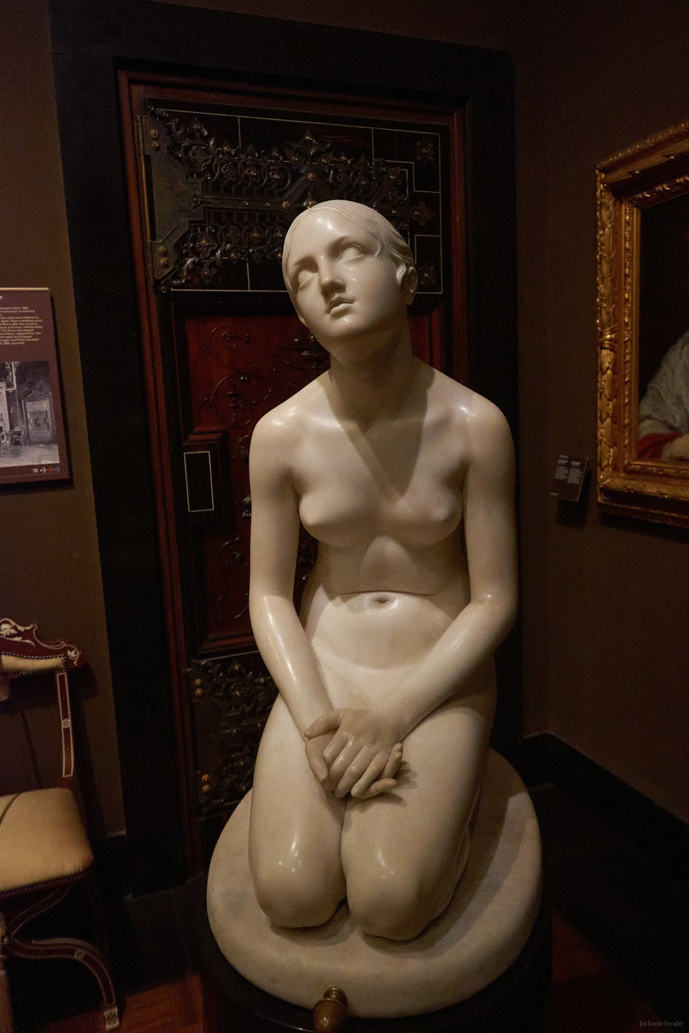 Statue Museo Poldi Pezzoli - Milan, Italy