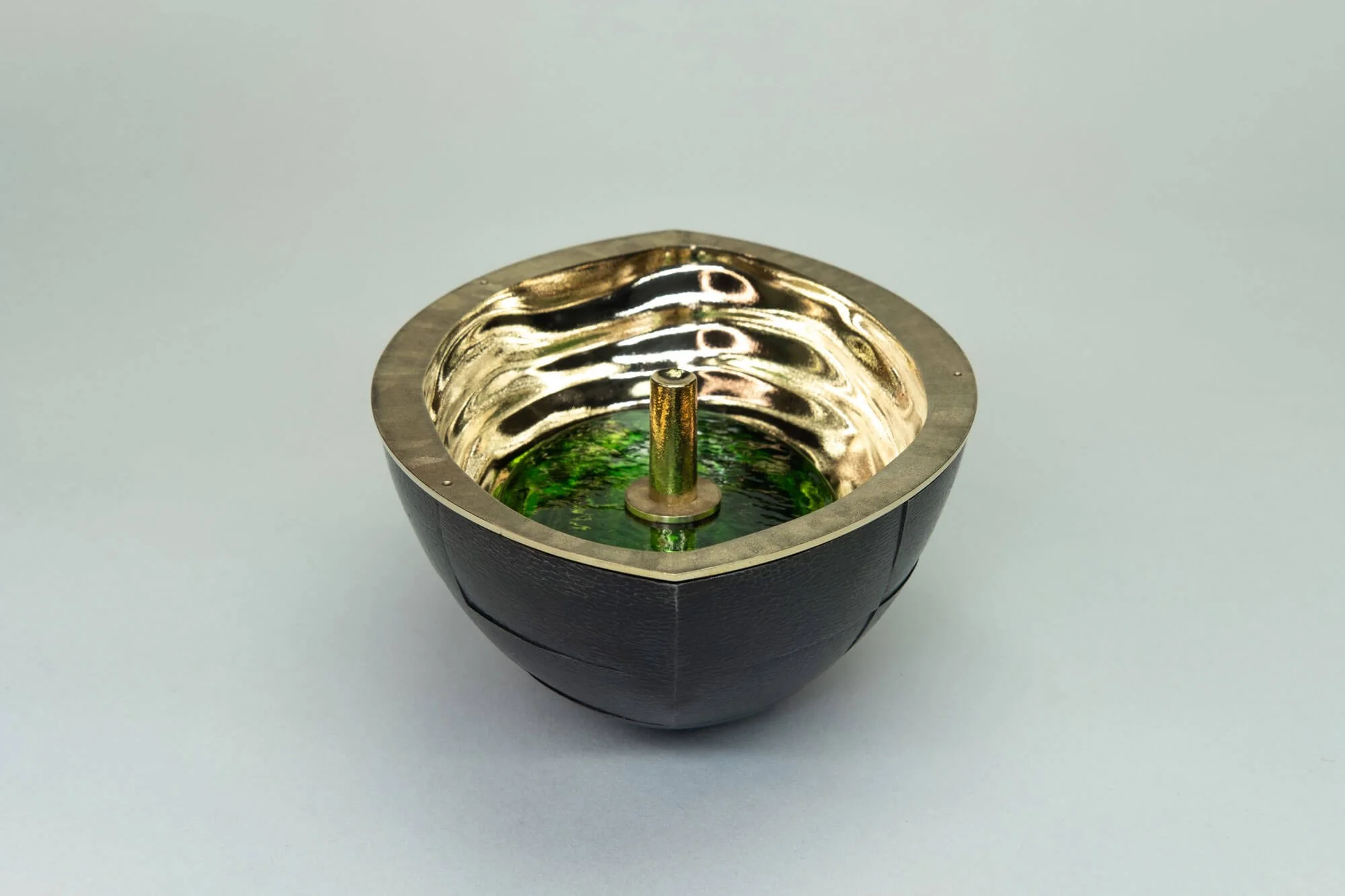 Harrison-BOX-8small.jpg