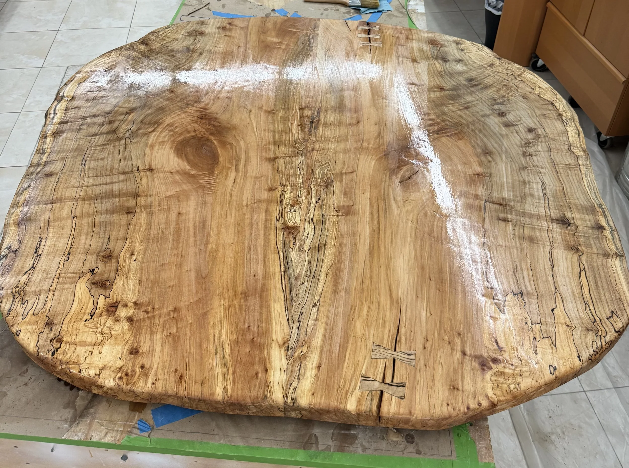 Round Dining Table