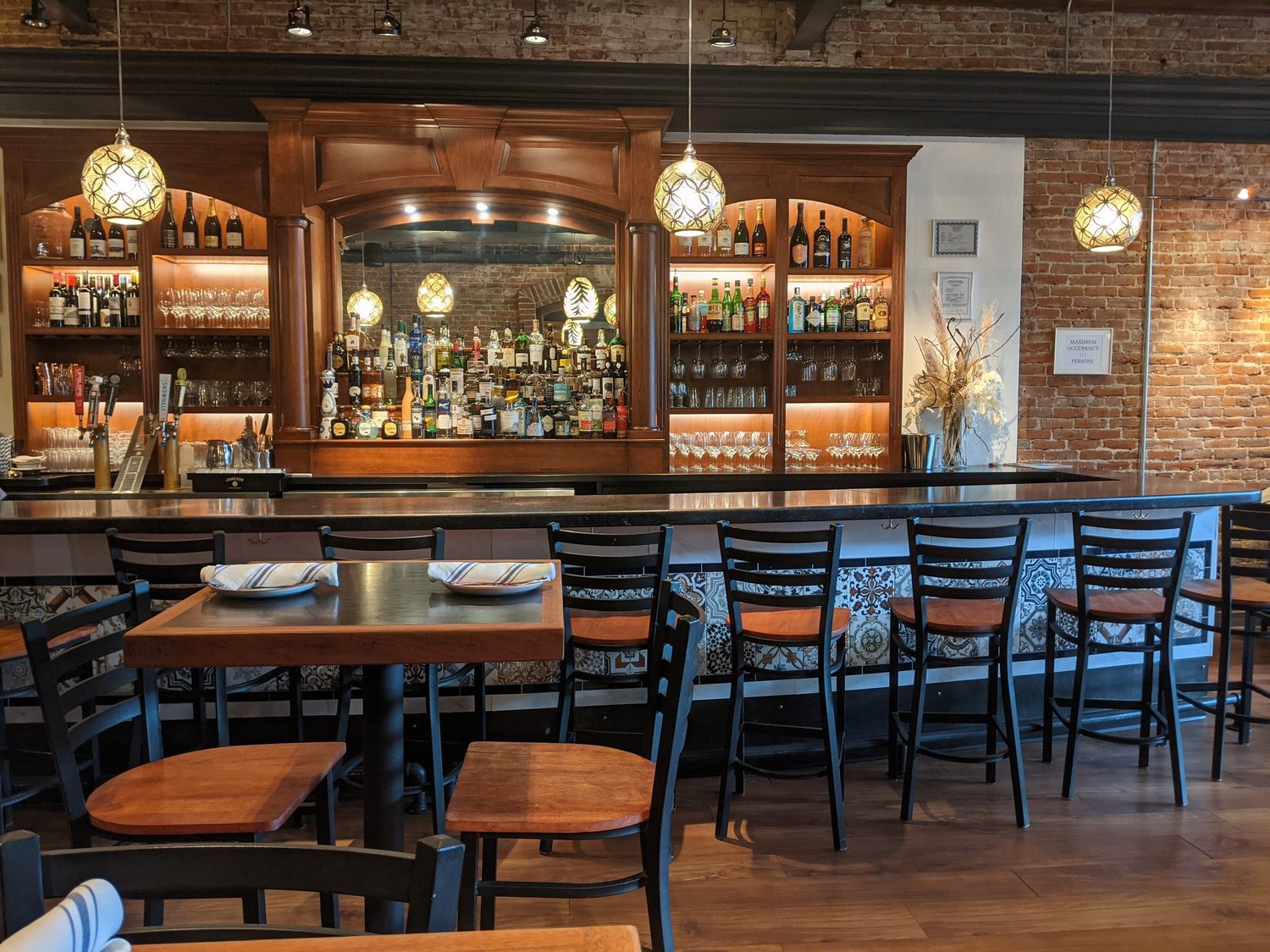 Bar photo 1