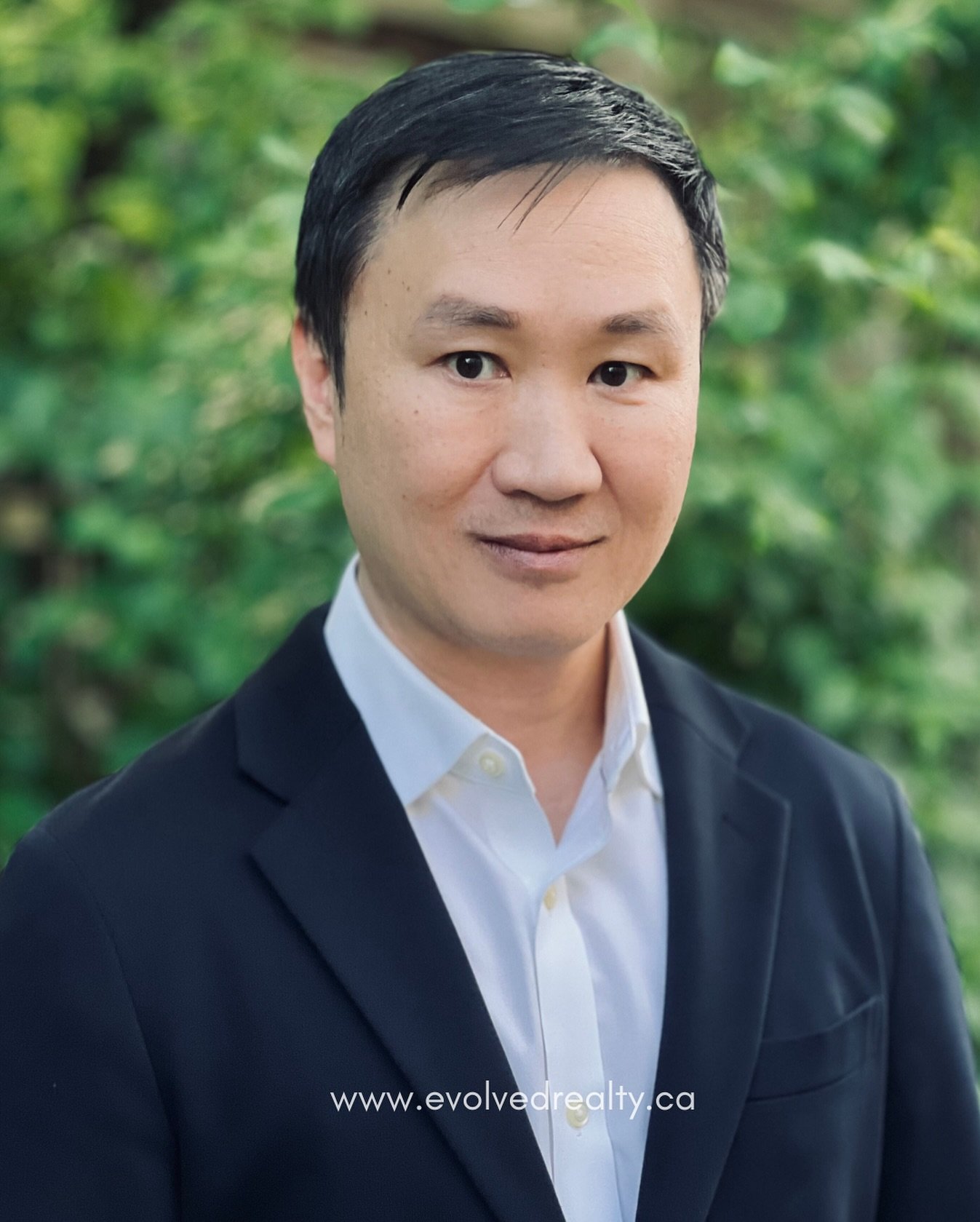 Introducing Our New Realtor, Phil Lam

With over 13 years of experience, Phil has been matching clients with their perfect properties across Toronto&rsquo;s competitive real estate market. Known for his sharp eye, dedication, and in-depth market know