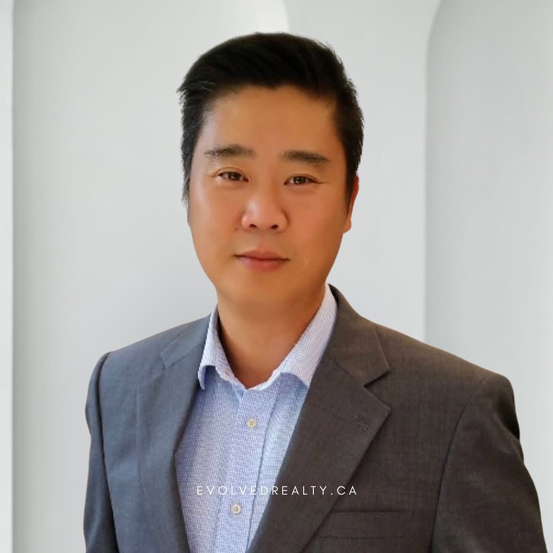 Introducing Our New Realtor, Kent Trinh

With over 20 years of experience in Toronto&rsquo;s dynamic real estate market, Kent brings a wealth of knowledge and a results-driven approach to every client he serves. Whether you are a first-time homebuyer