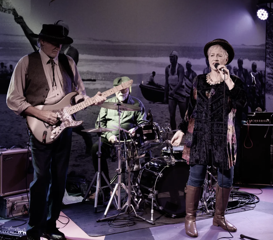 Sally King & The Repeat Offenders