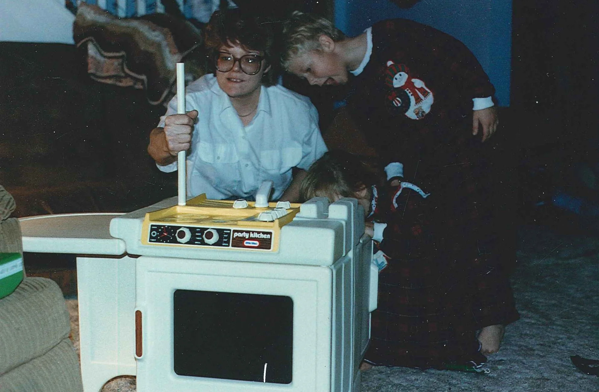 Christmas - Mom & Toy (1980s).jpg