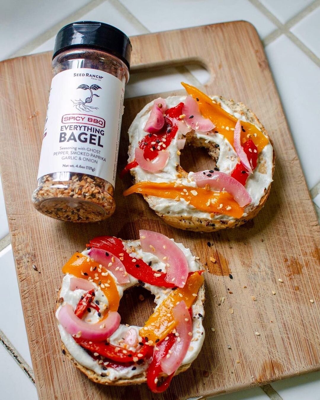 Join the flavor club with @seedranchflavor 

Featuring Plant-based sauces &amp; seasonings, you can add on these bursts of flavor on just about anything to spice it up🔥Try their products like the Spicy BBQ Everything Bagel seasoning, Smoked Jalape&n