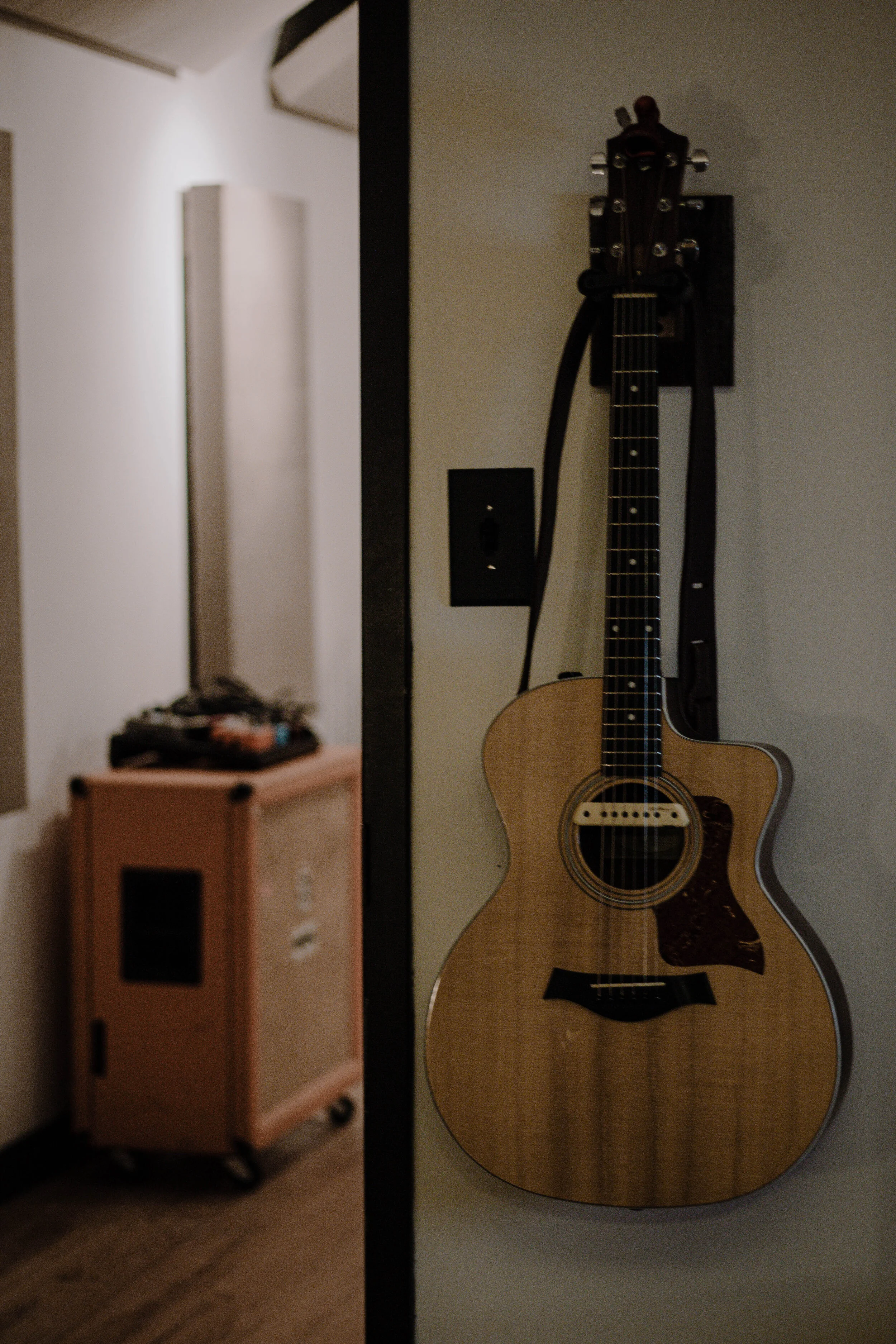 Taylor 214ce