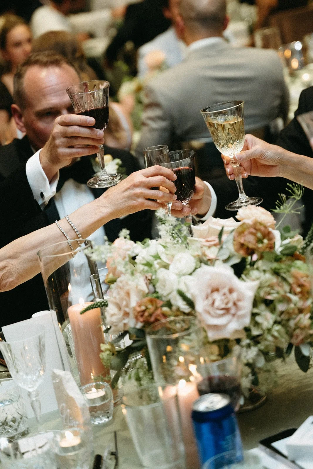 luxury-kananaskis-wedding-reception-tablescape.jpg.jpg