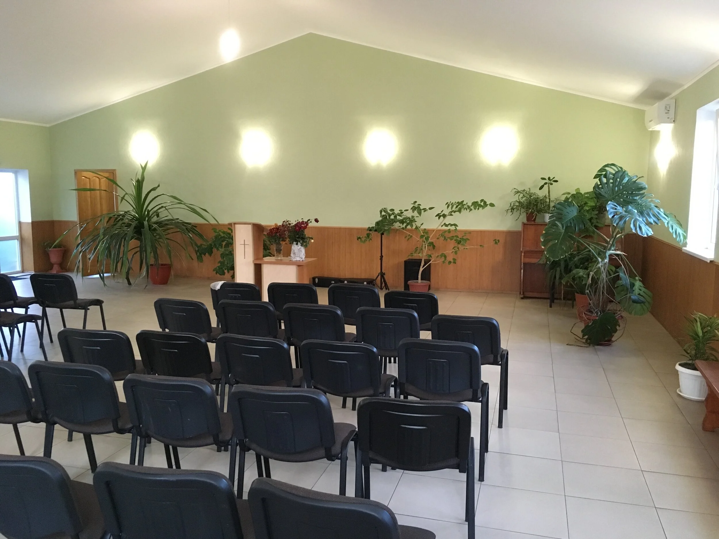 ChurchTrostinyetsUkraine3.JPG
