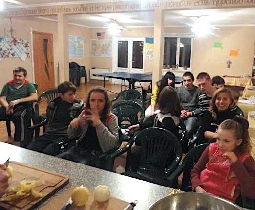 CommunityCenter-ChurchToretskUkraine3b.jpg