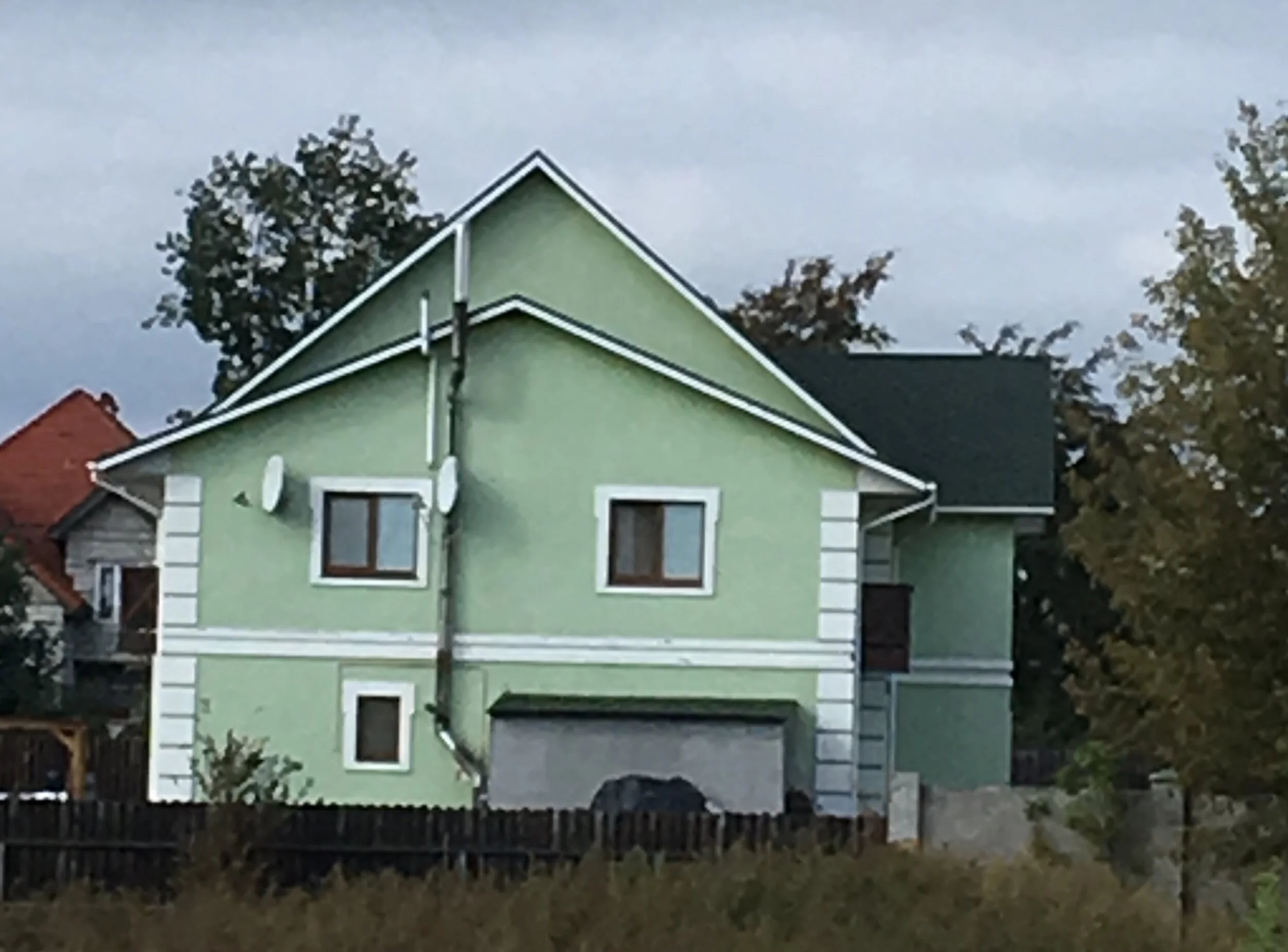 TownhousePetrivtsiUkraine2 copy.JPG