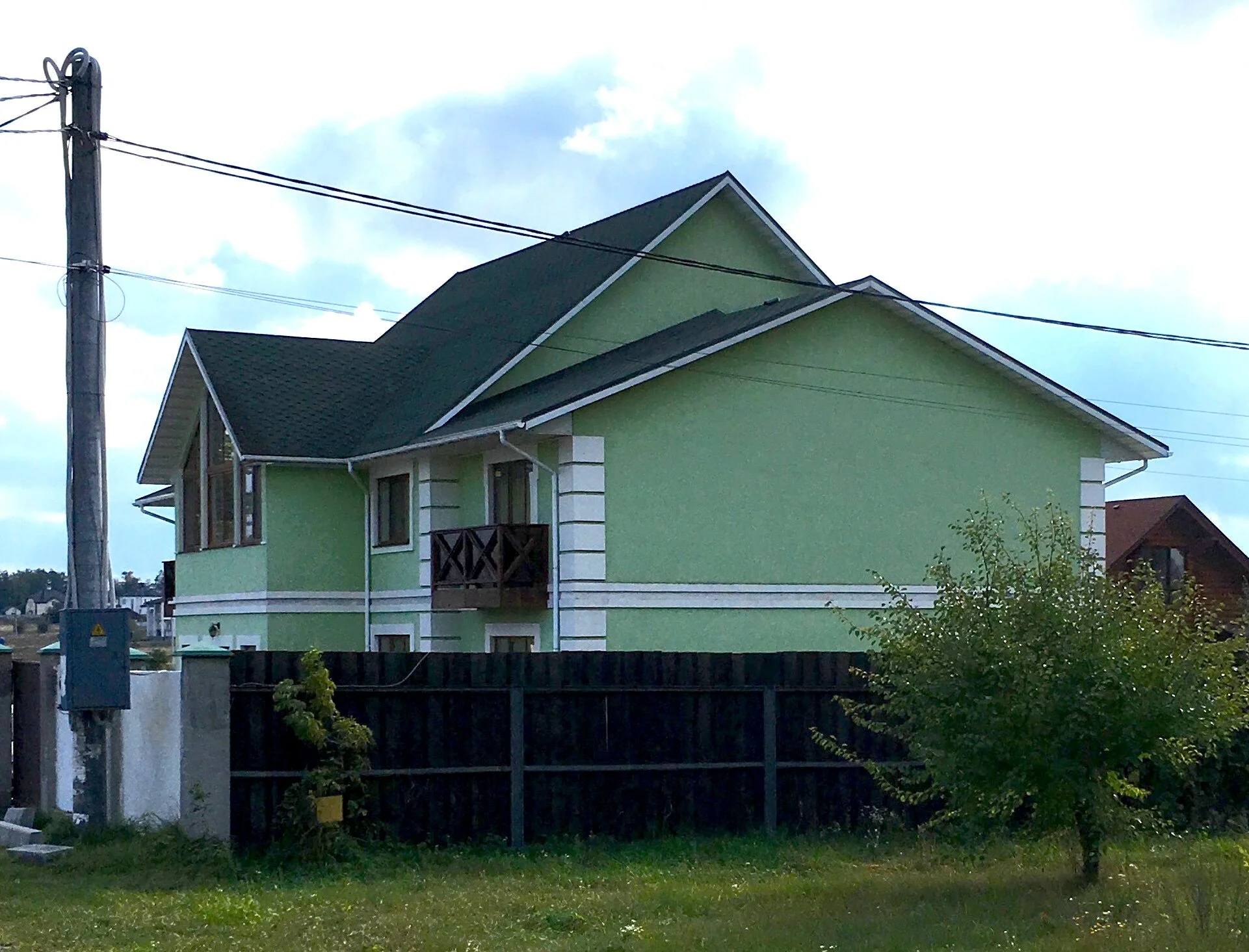 TownhousePetrivtsiUkraine1 copy 2.JPG