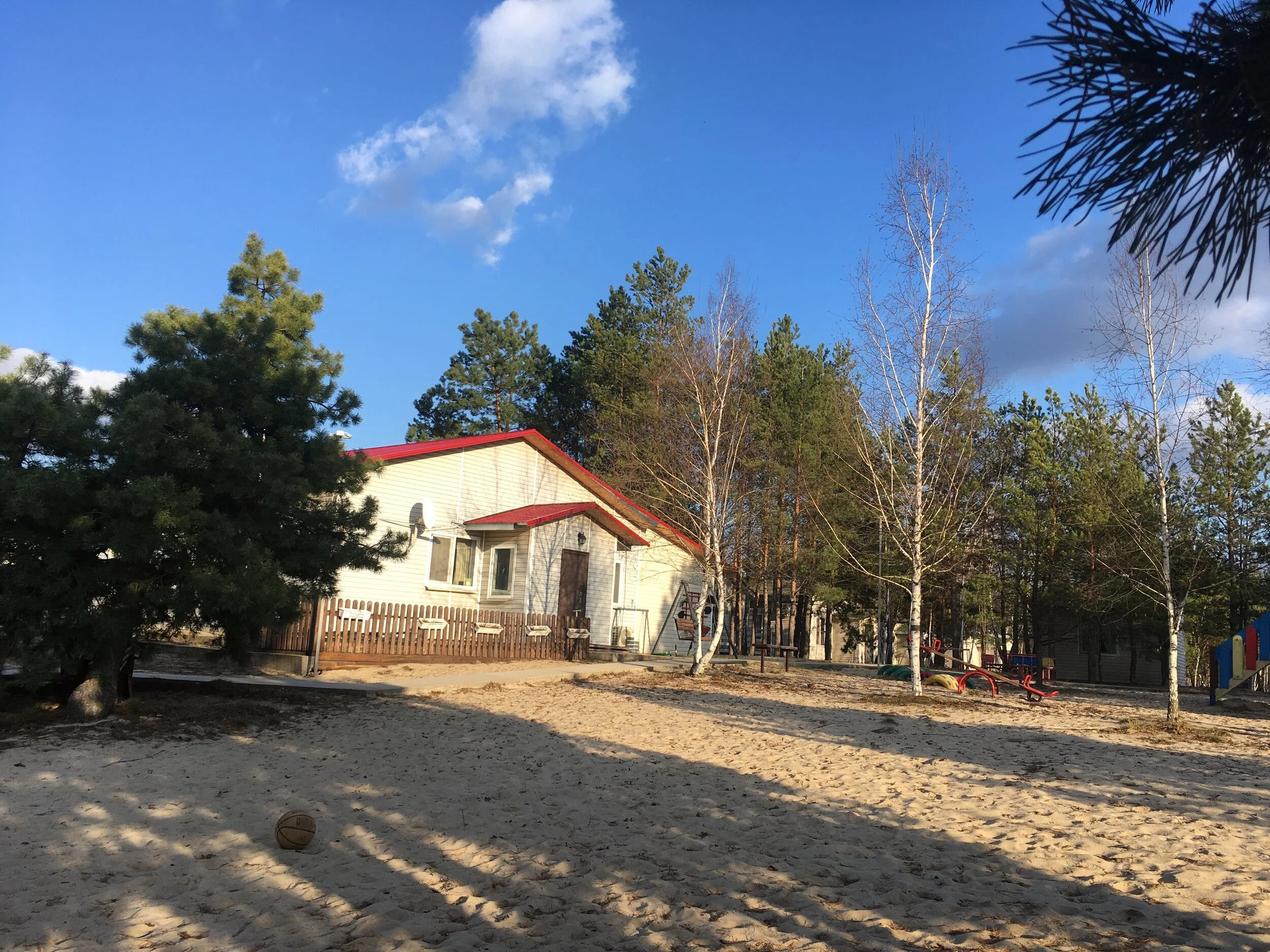 CampKolentsiUkraine3aMissionHouse.JPG