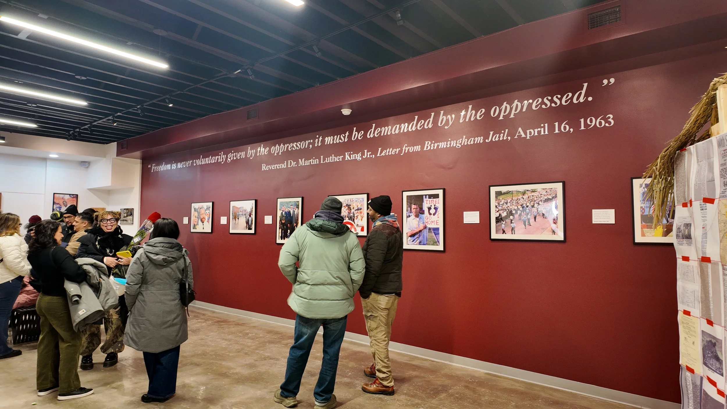 opening night gallery vibe Kleina wall © Michael Bussey.JPG