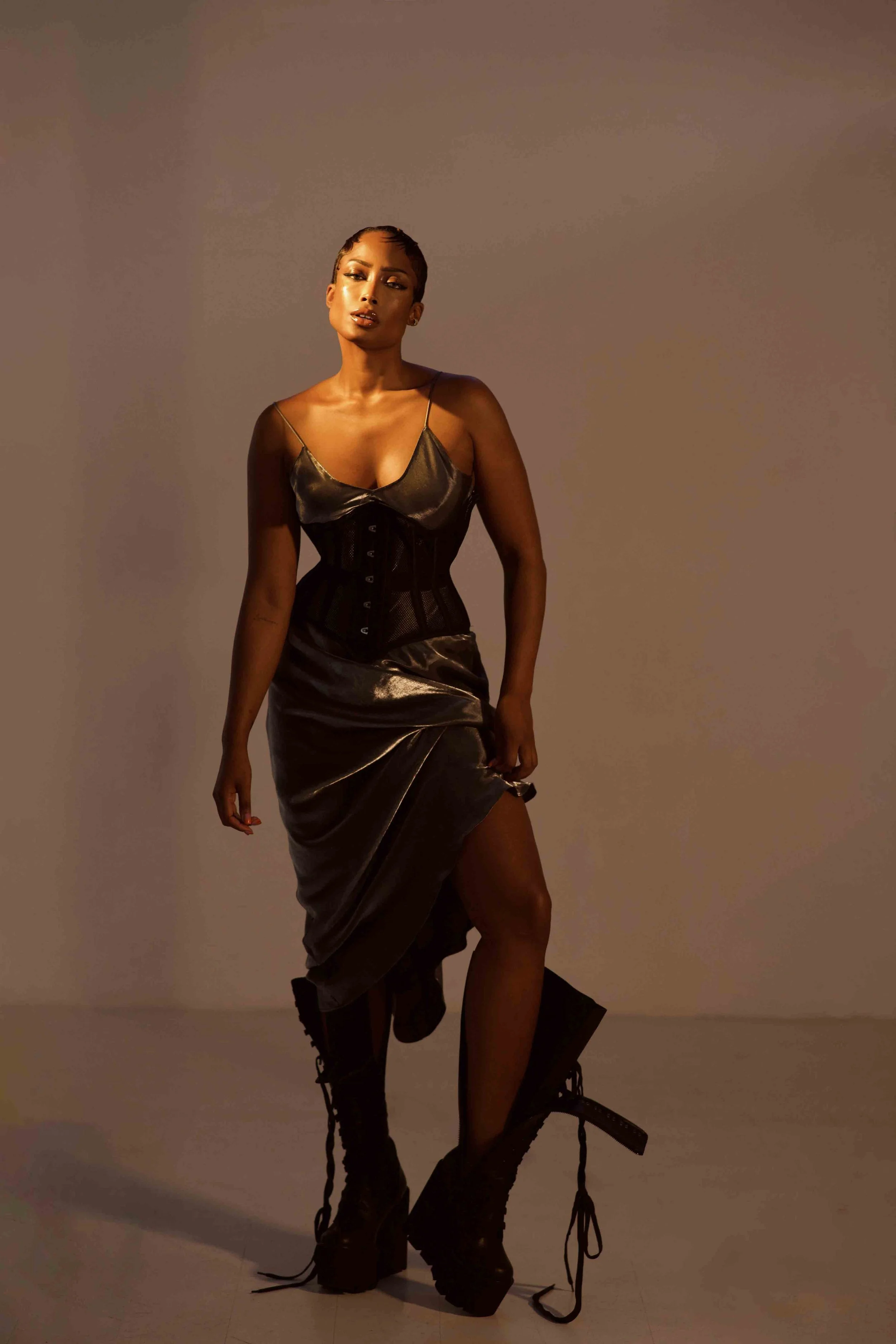 FYL-Keenyah-Hill-about-silver 3.jpg