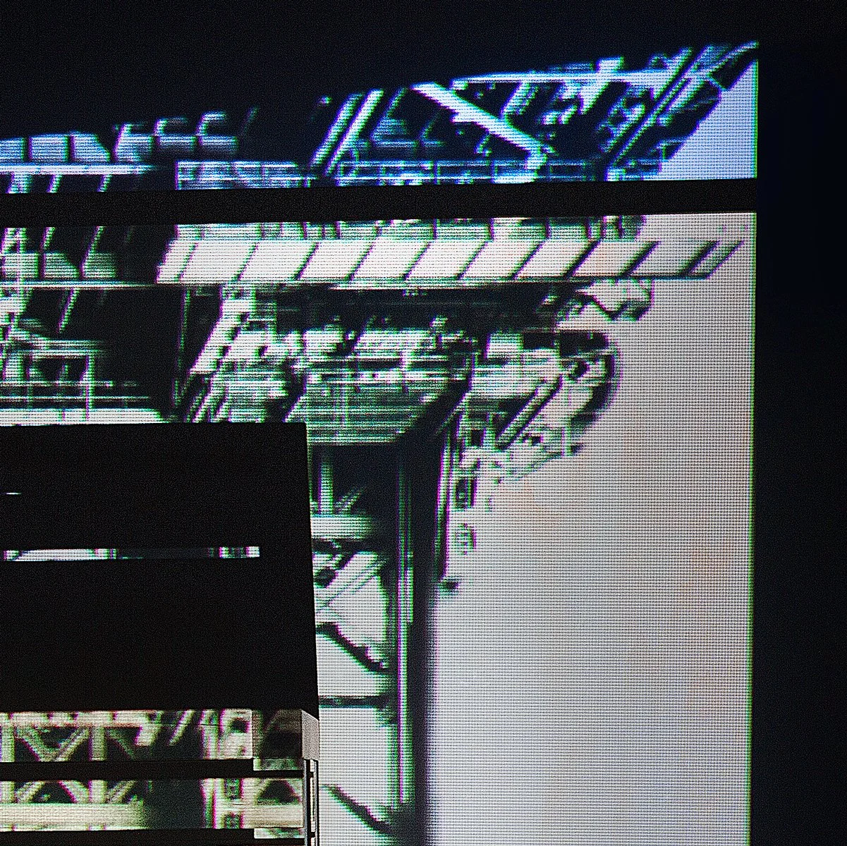 Lisa_Marie_Kwesell__M-Bridge_proj-table-dt.jpg