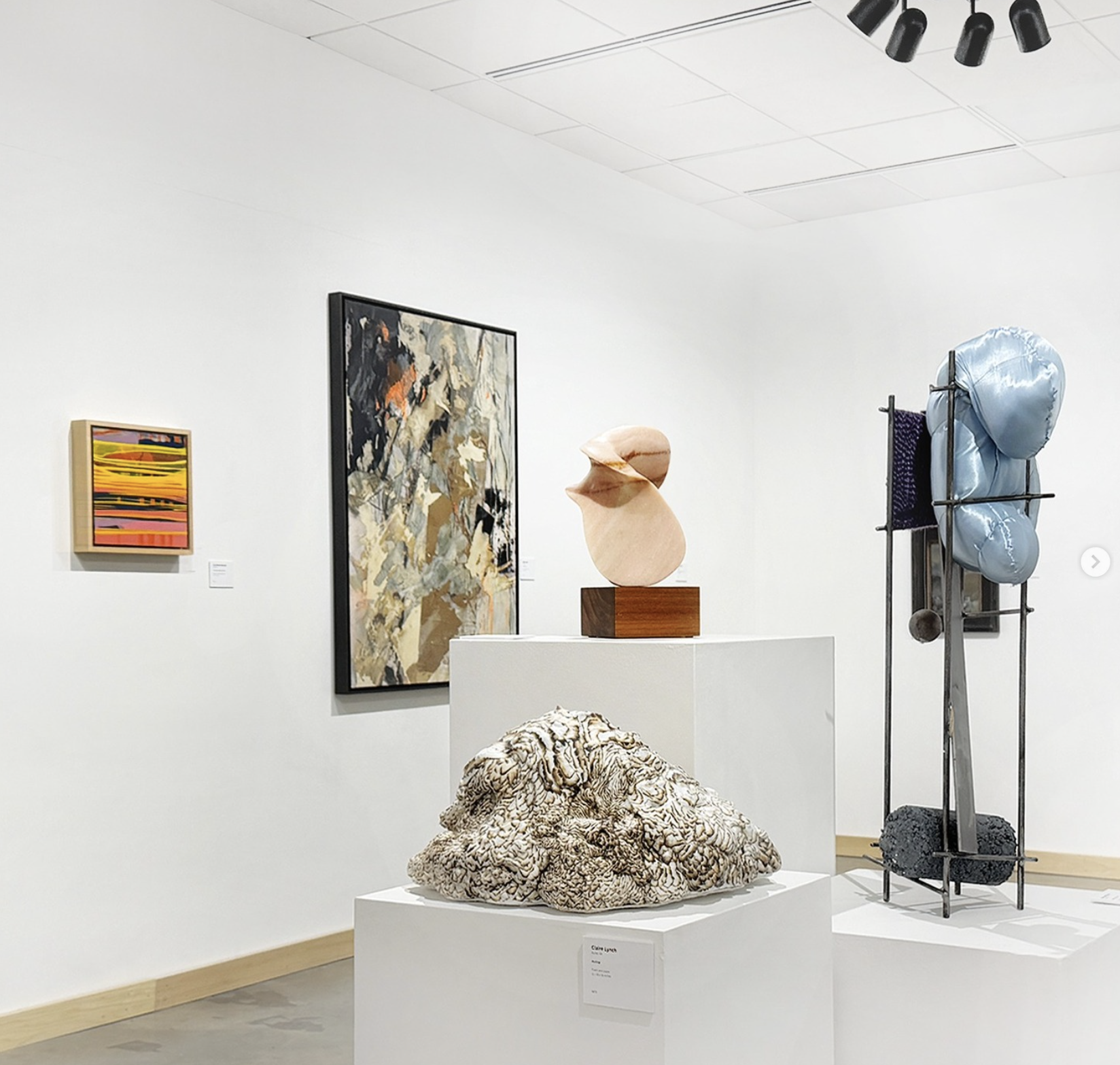 Lisa Marie Kwesell – Painting in gallery.png