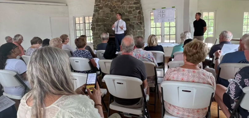 Deputy Mayor and Vista City Councilmember Dan O'Donnell speaking to residents at one of his many town halls he has hosted while serving as Deputy Mayor and District 4 Vista City Councilmember