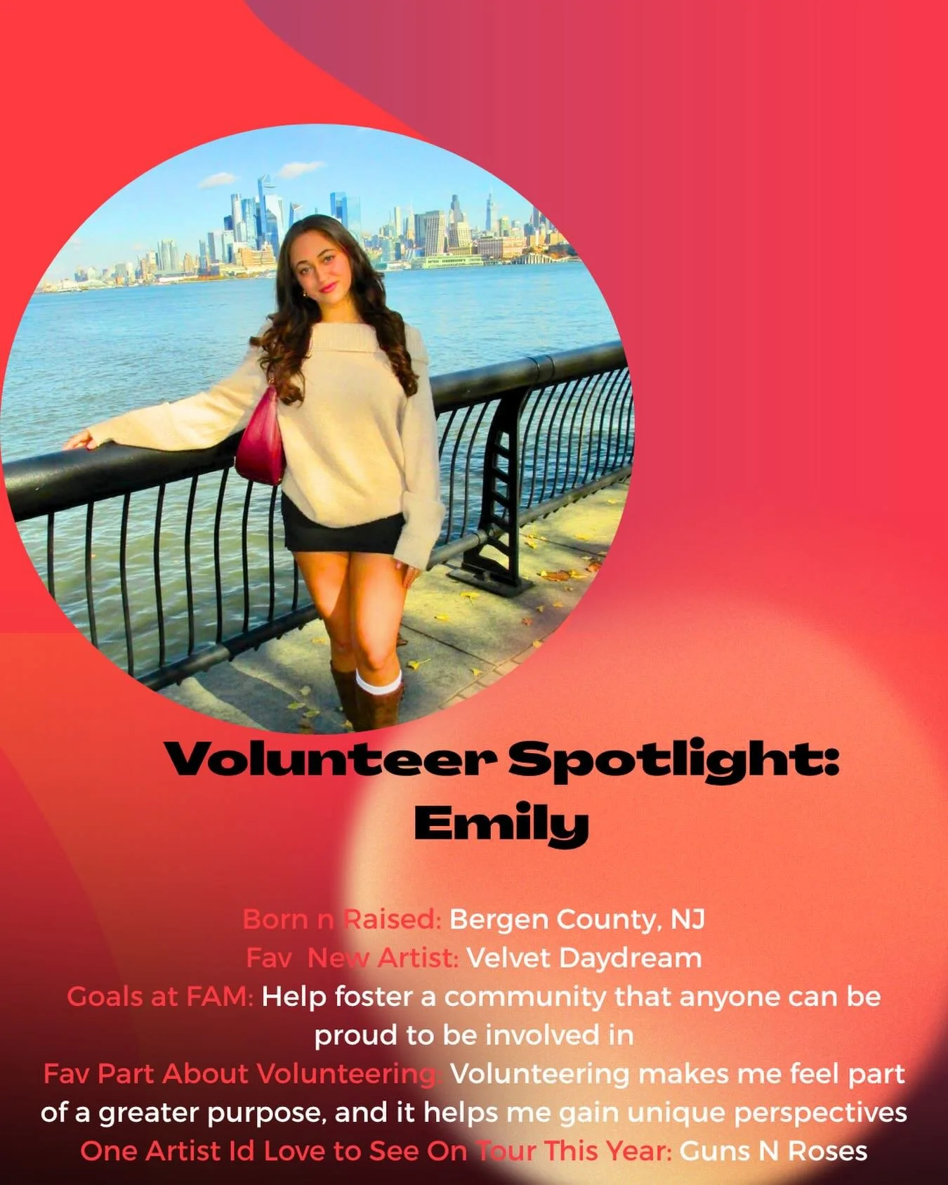 Meet Emily! Our helpful queen from Jersey😍