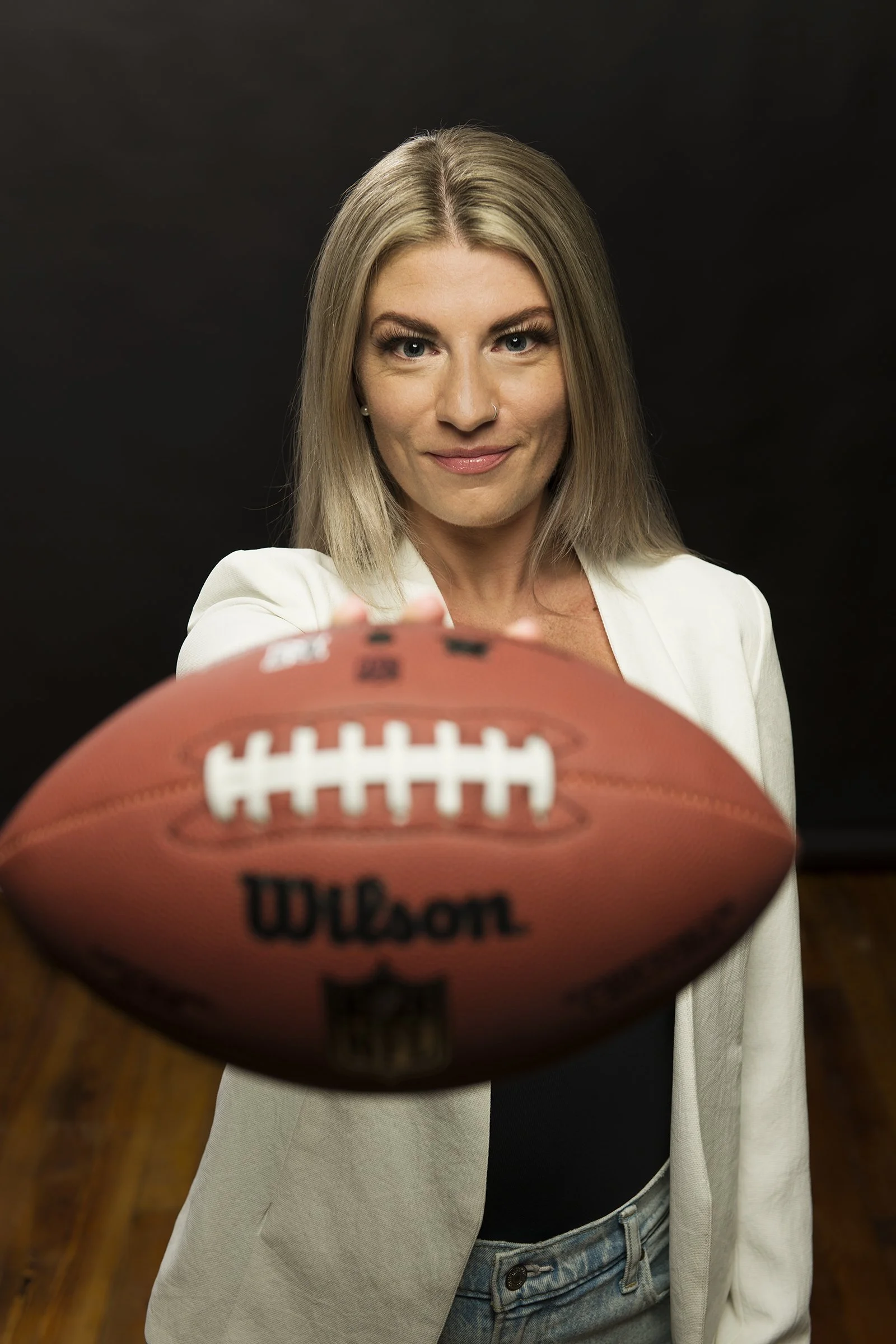 Katie Caldwell studio shoot 100522 2908 WEB V2.jpg