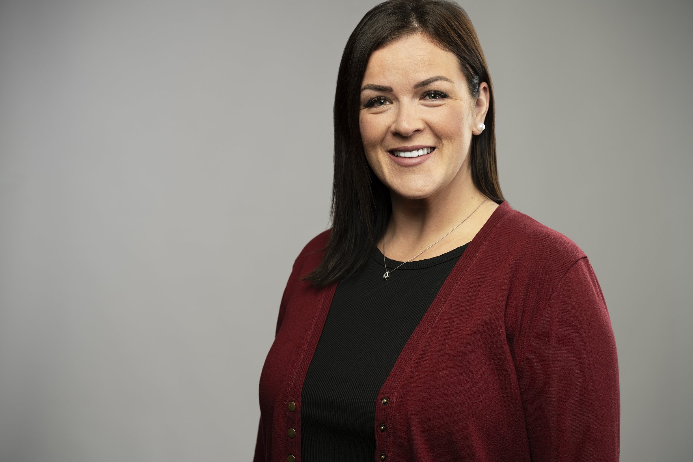 Sara Turner headshots 100723 5086 WEB.jpg