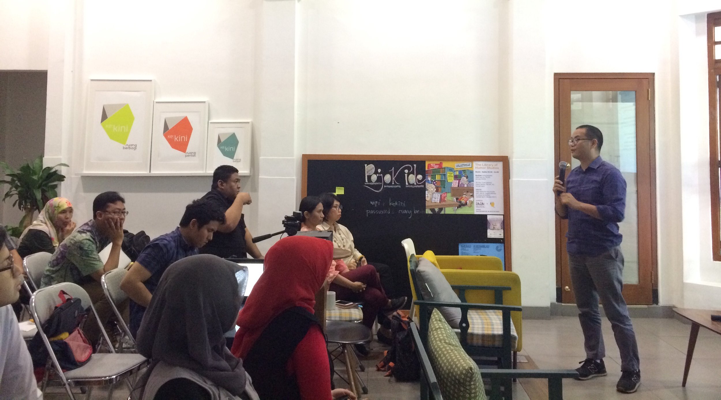 Sonny Mumbunan presenting at FKP in Jakarta (2017)
