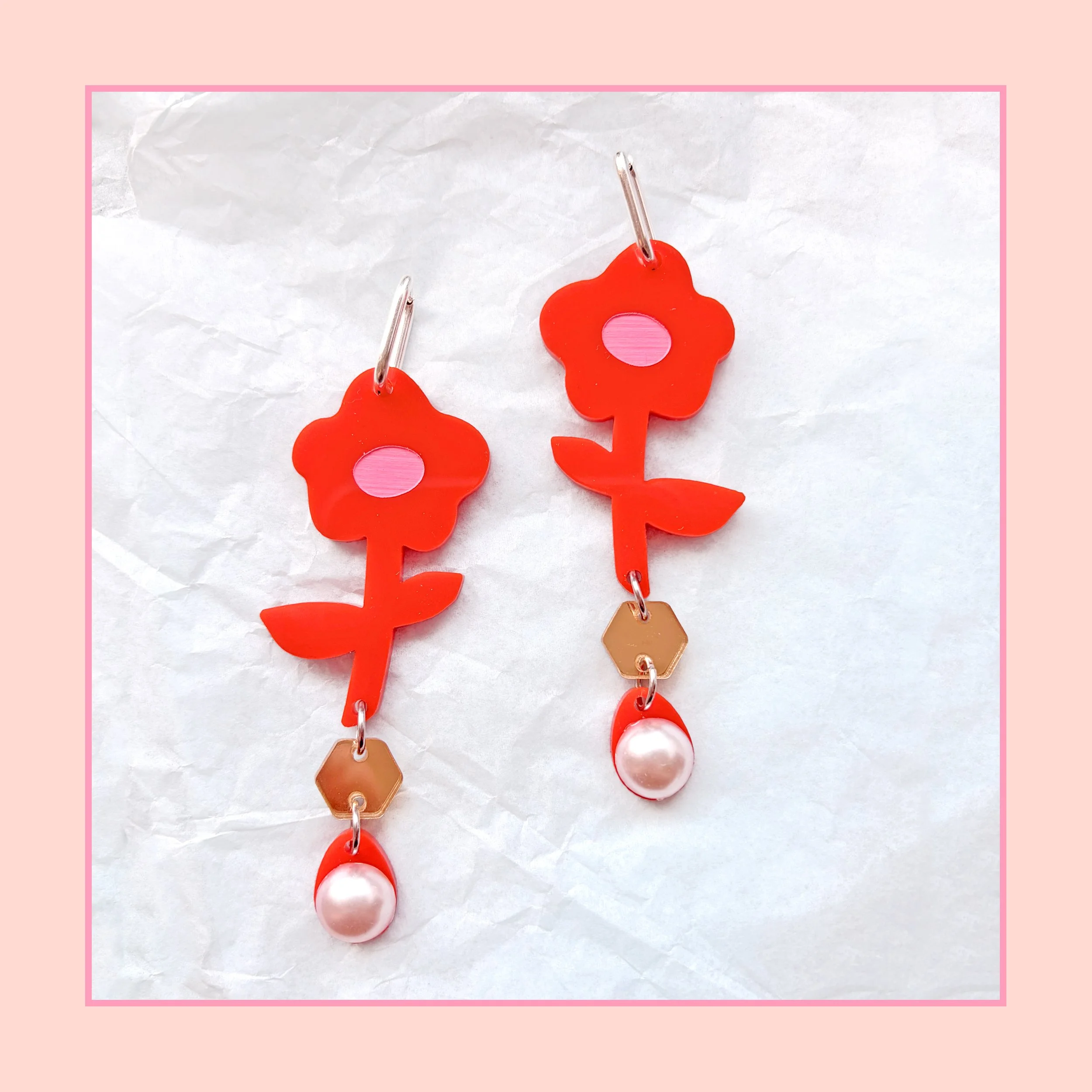 Flower Power Statements (70s Red)