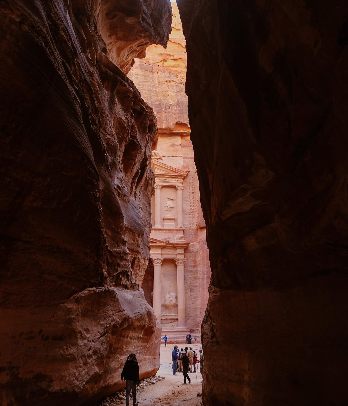/ One of the most world&rsquo;s captivating corners - Petra made us fall in love with the ancient lost city that is truly one of the wonders of the world.

@thenavager

#petra #navager #travel #jordan #traveltheworld #welivetoexplore #takingyouplaces