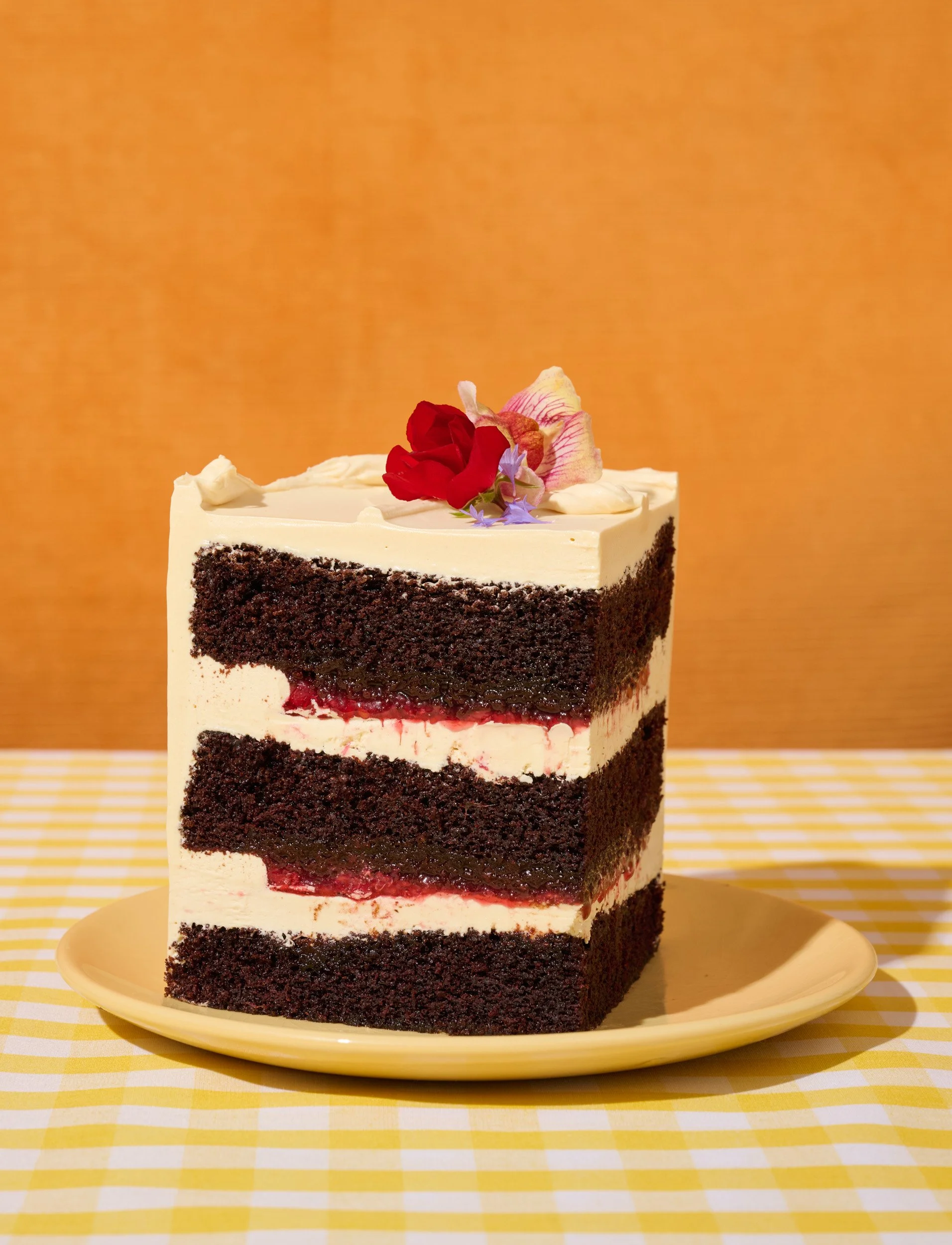 3_Layer Cakes_Sour cream chocolate cake_016.jpg