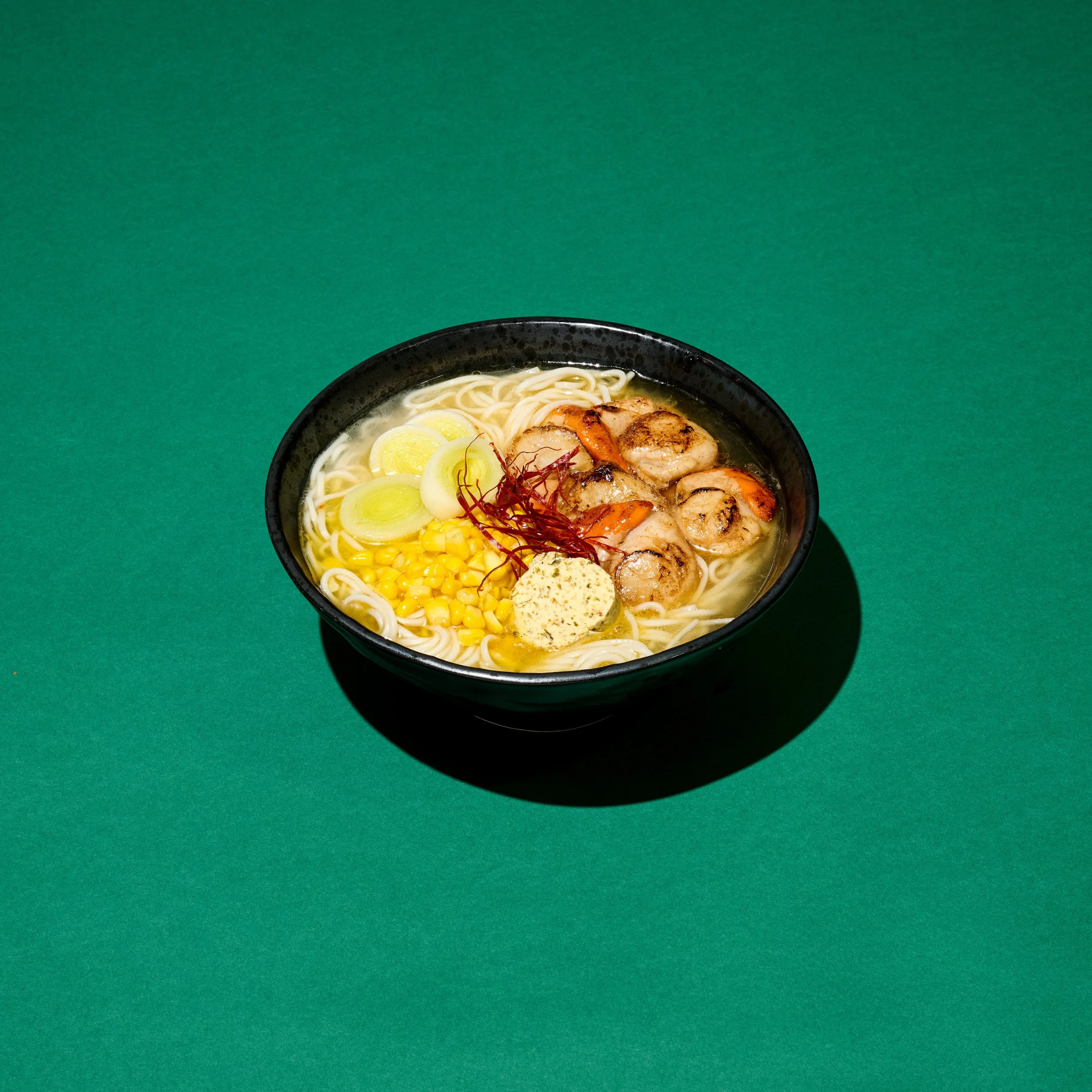 Ramen_Main Ramen Recipes_Roasted scallops, buttered corn & leek shio ramen_05 1.jpg