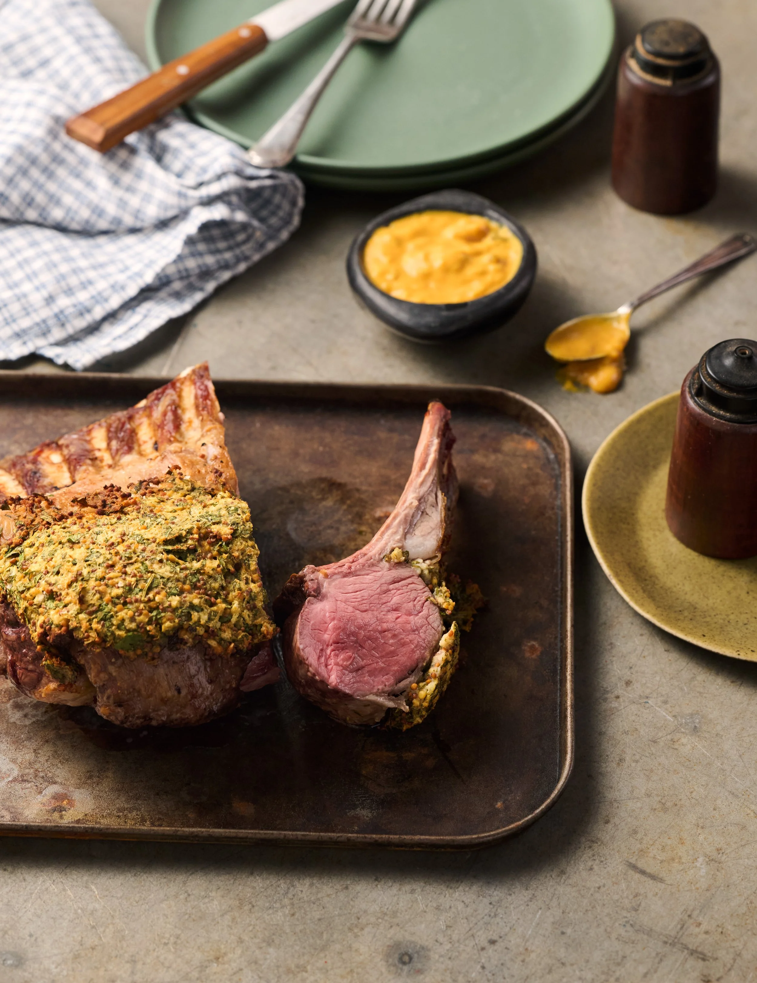 Lamb_RACK OF LAMB WITH ROSEMARY CRUST_0454.jpg