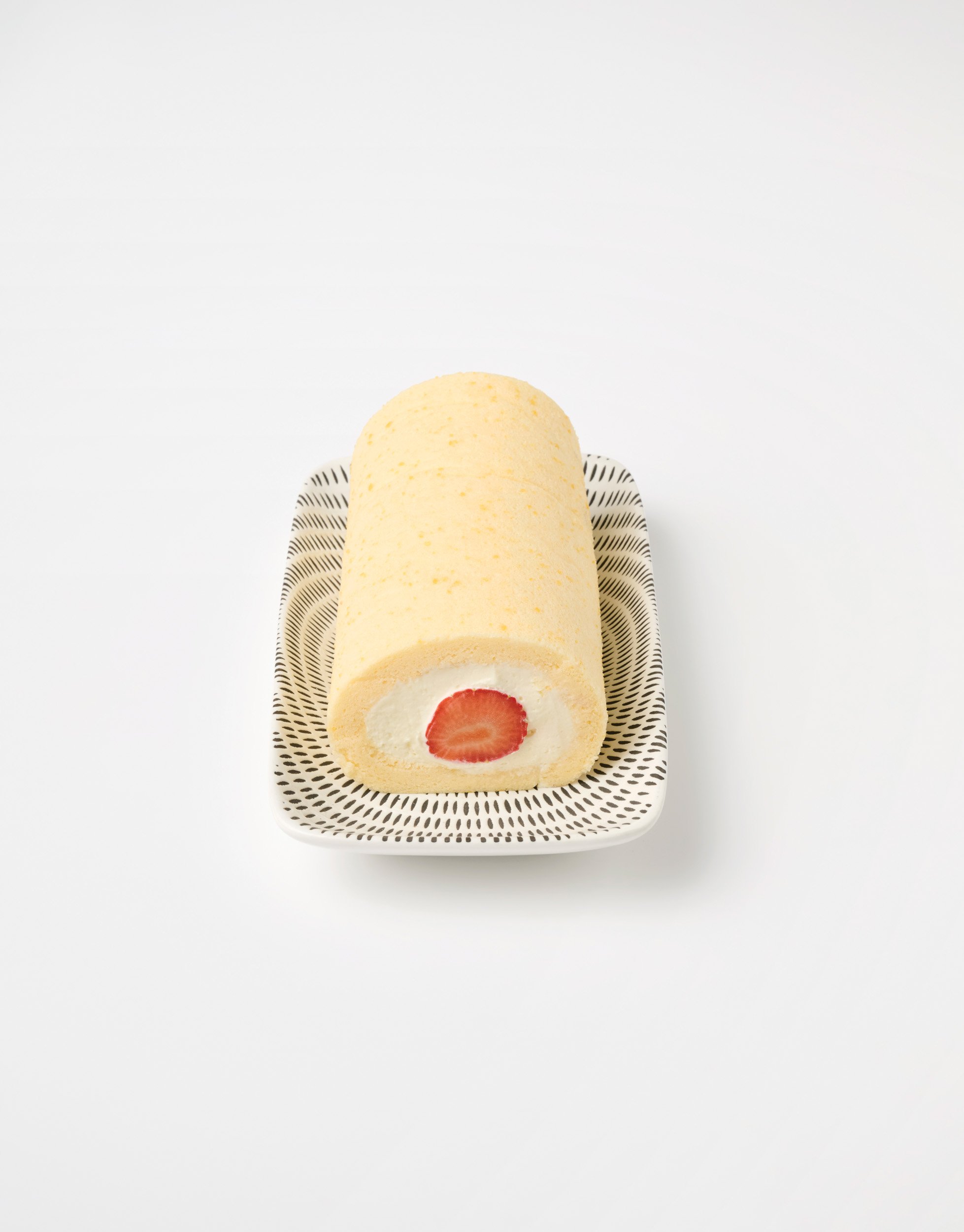 K_Bakery_Hero_Roll Cake_011.jpg