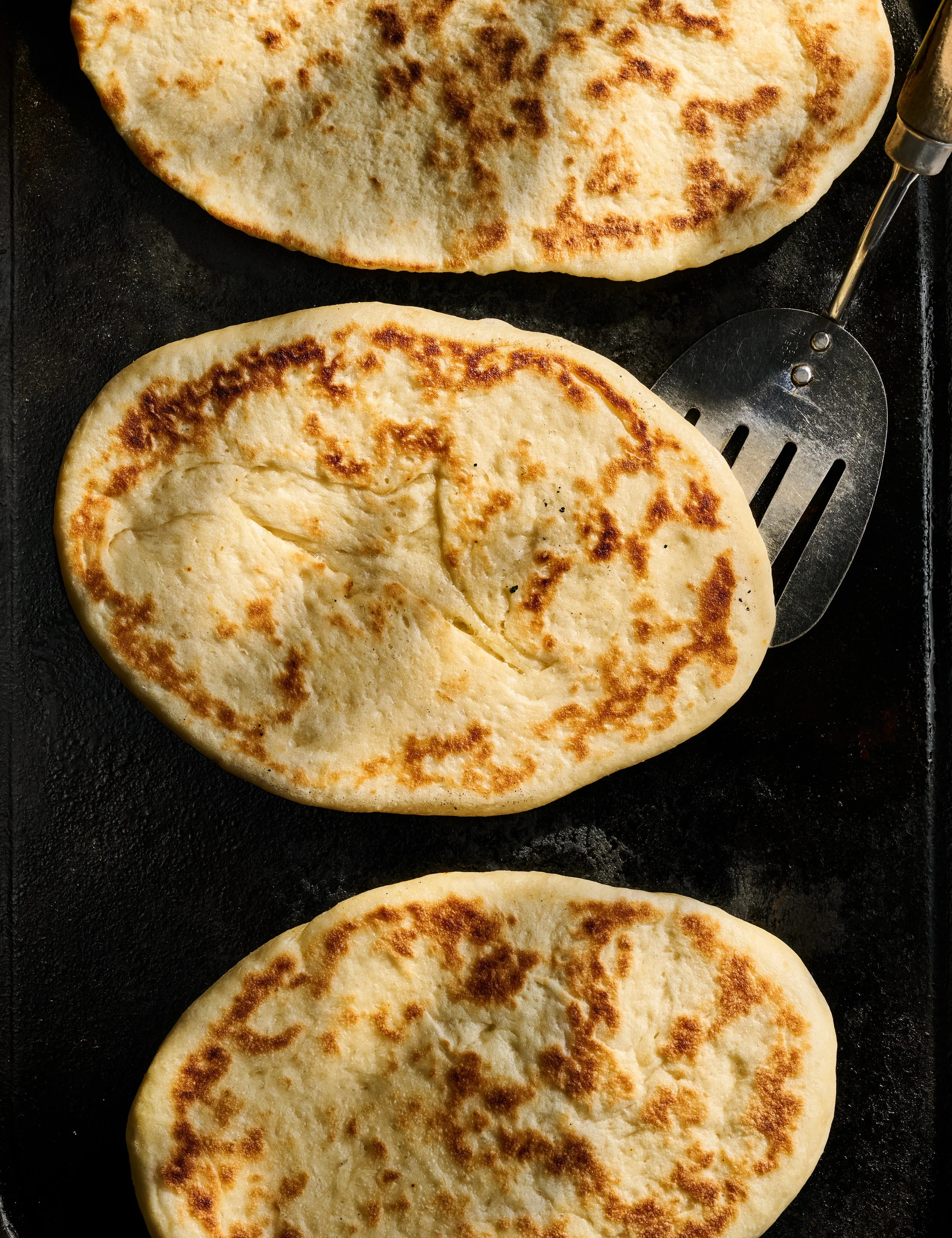 Dips, Spreads, Breads_YEASTED GRILLED FLATBREAD_1443.jpg