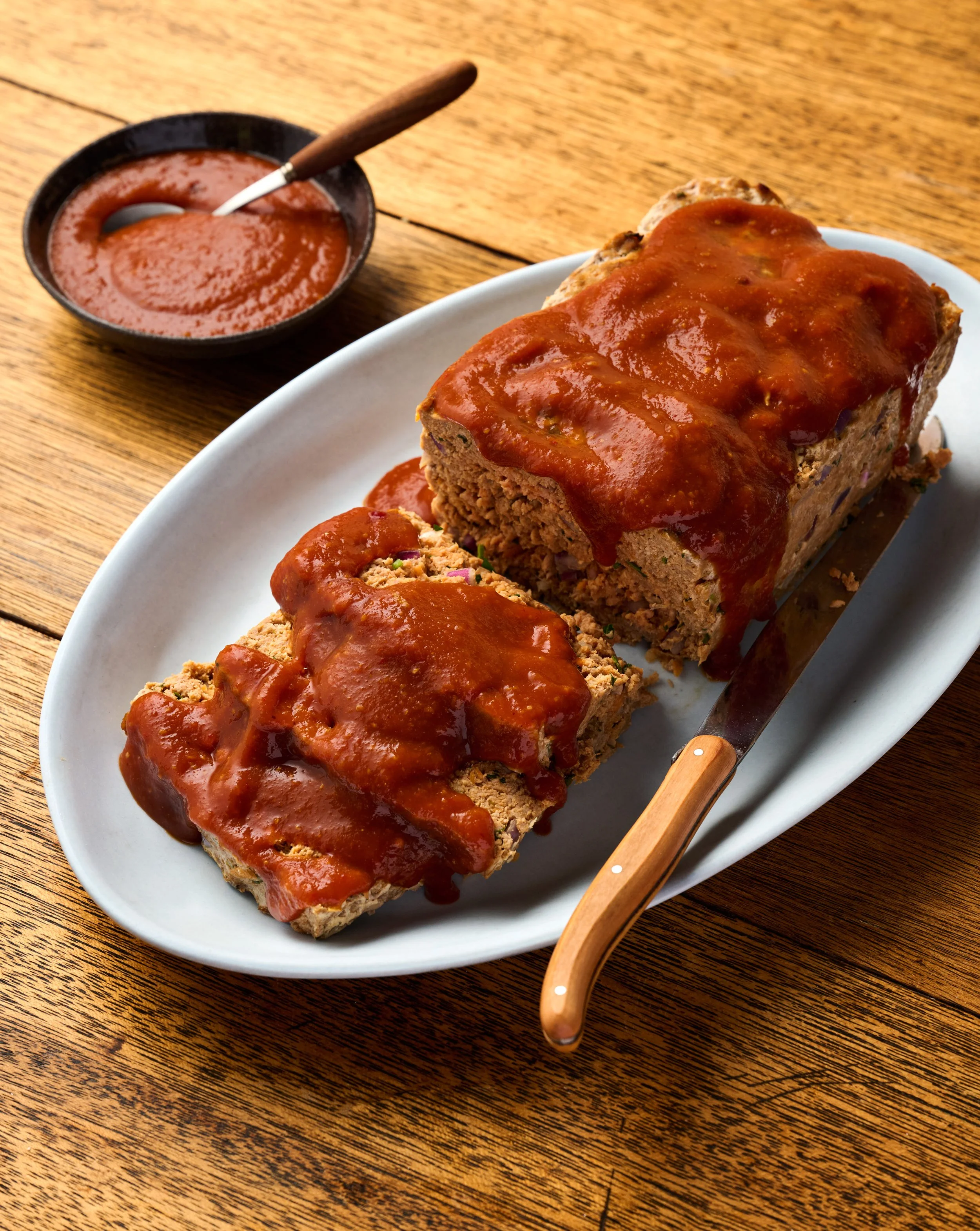 CC_Beef_Meatloaf with smoky glaze_0782.jpg