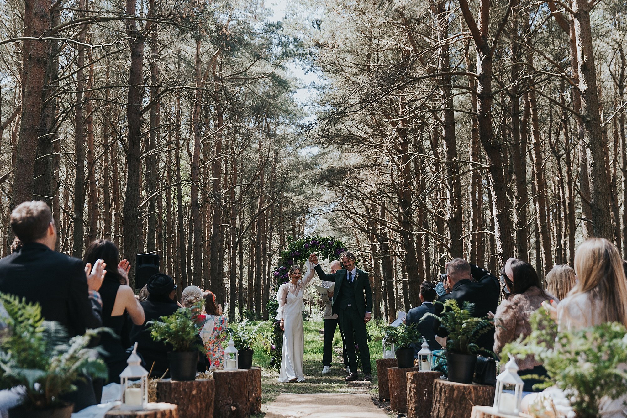 harvest moon ravensheugh log cabin wedding jen owens images-15.jpg