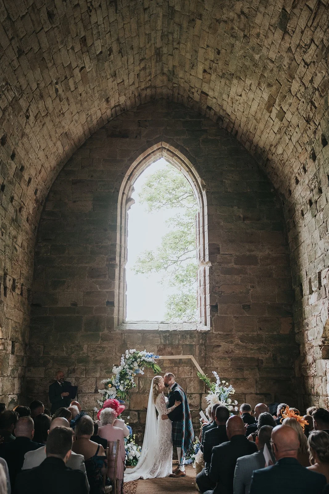 Megan & Rory Previews-25.jpg