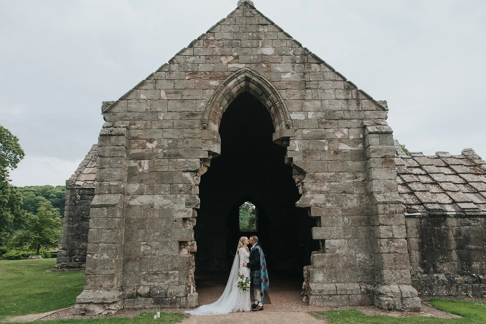 Megan & Rory Previews-33.jpg