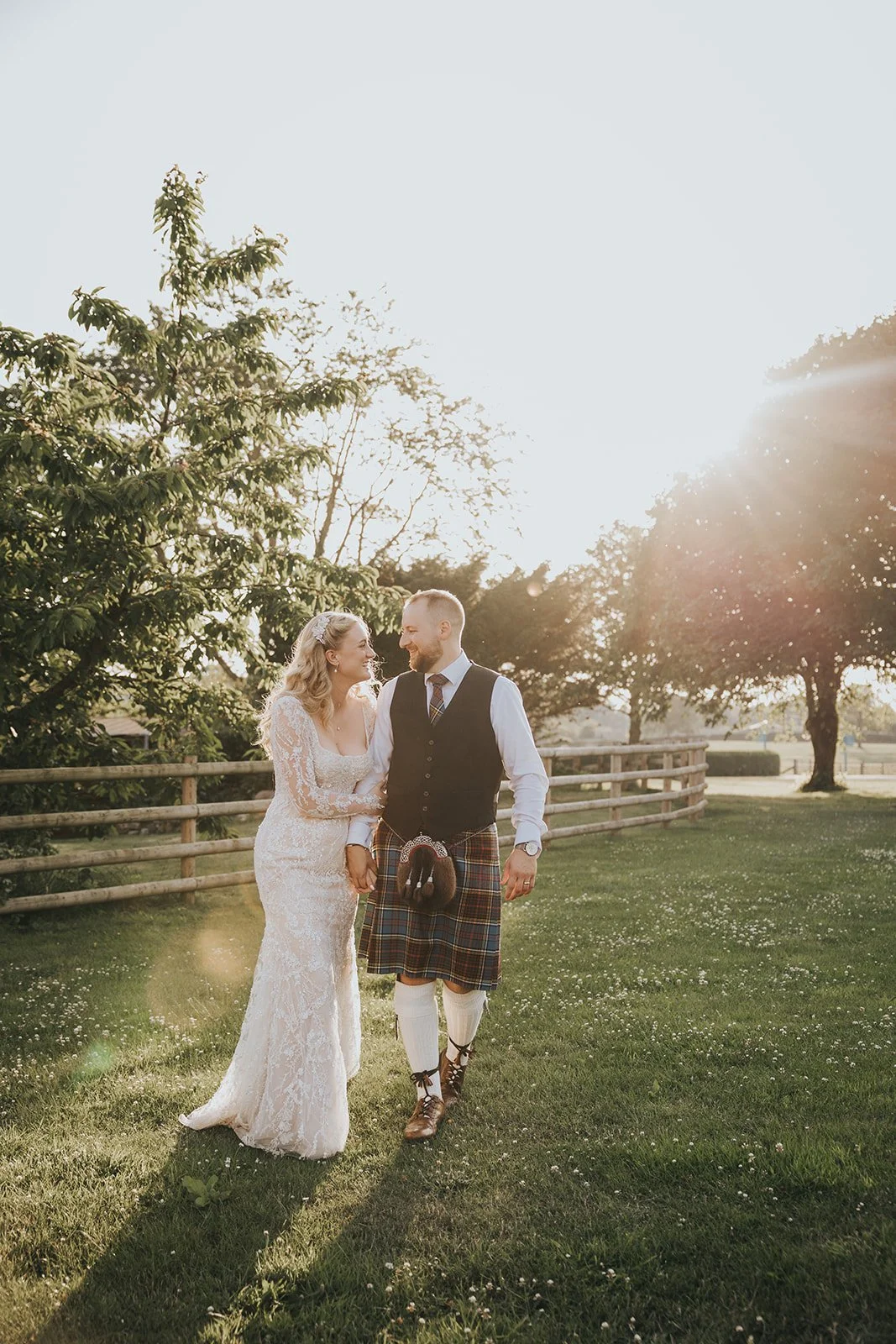 Megan & Rory Previews-60.jpg