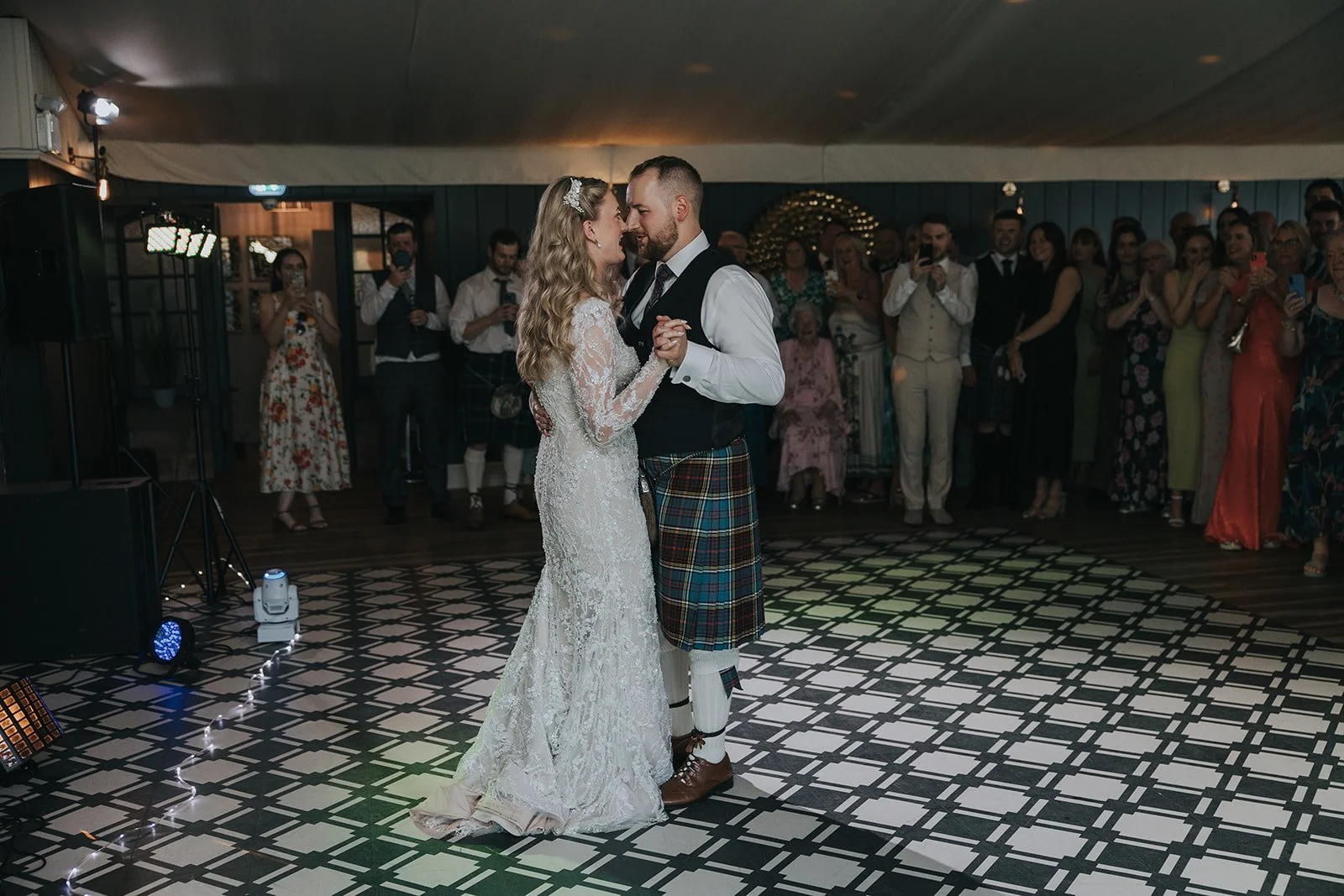 Megan & Rory Previews-62.jpg