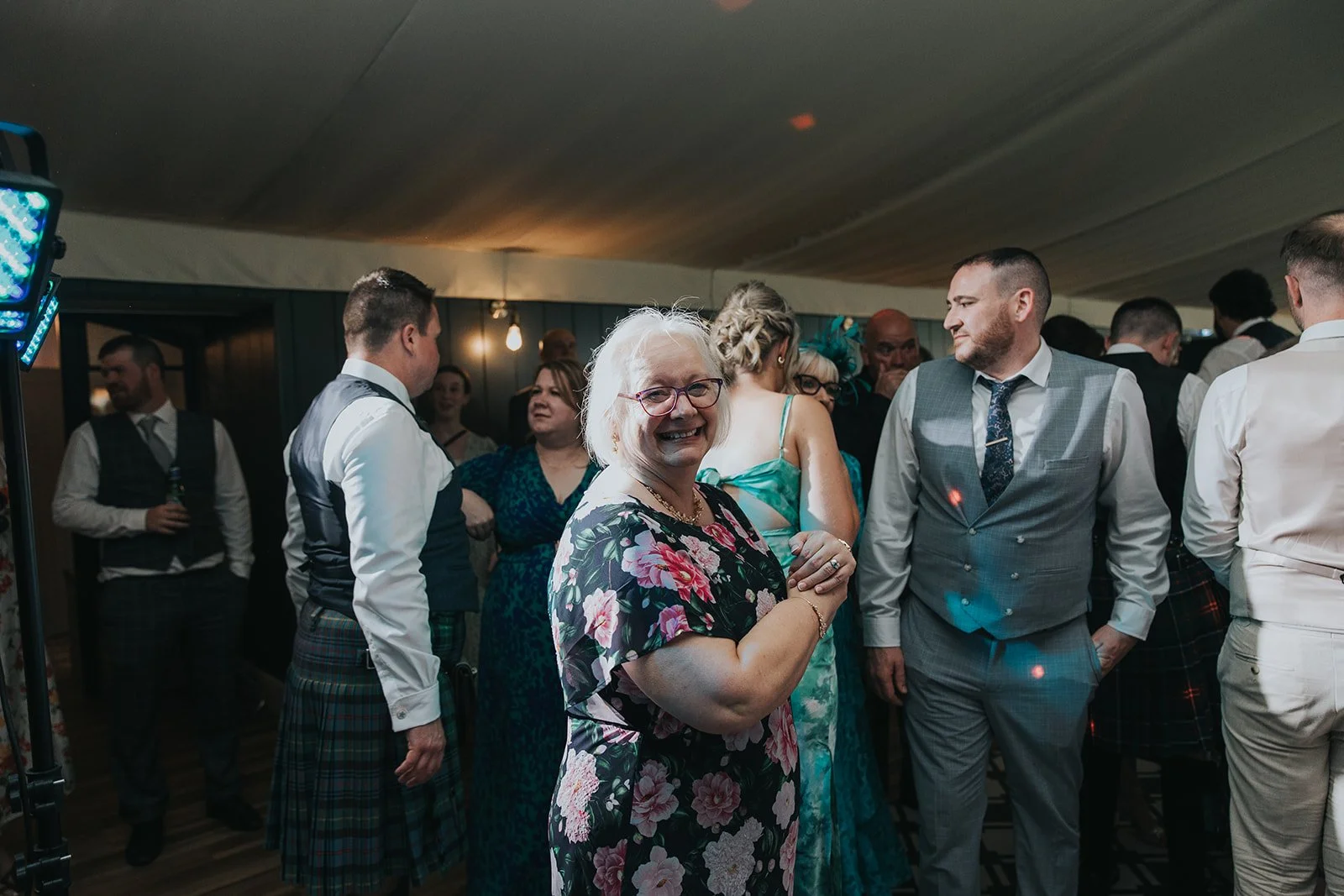 Megan & Rory Previews-68.jpg