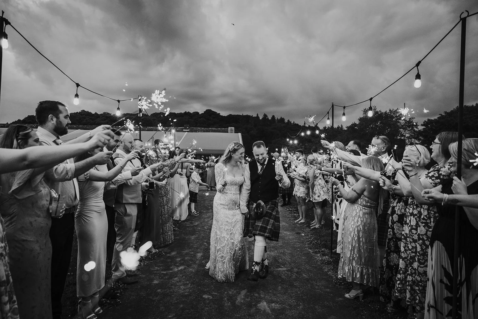 Megan & Rory Previews-76.jpg