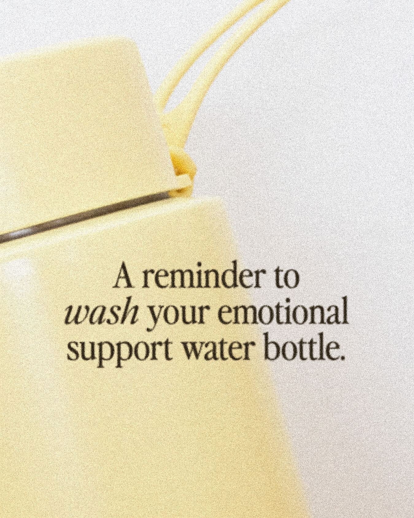 A reminder for my anxious bbys.

Water bottle: @frankgreen_official
Font: Perfectly Nineties by @jenwagner.co