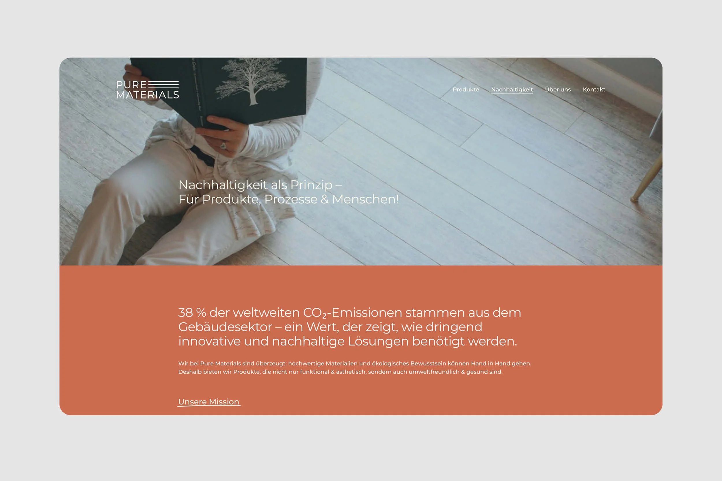 Desktop-Ansicht der Seite Nachhaltigkeit in Terracotta – Webdesign Pure Materials