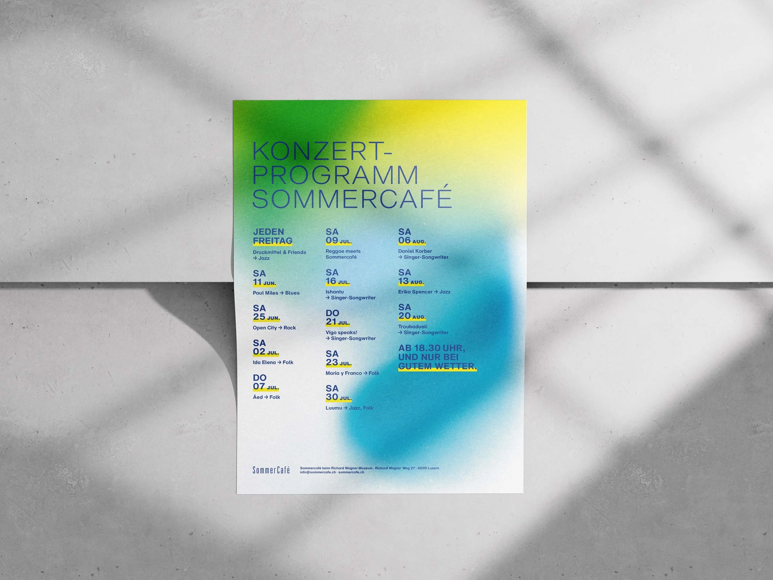 Plakatserie für kulturelle Events mit klarer typografischer Gestaltung.