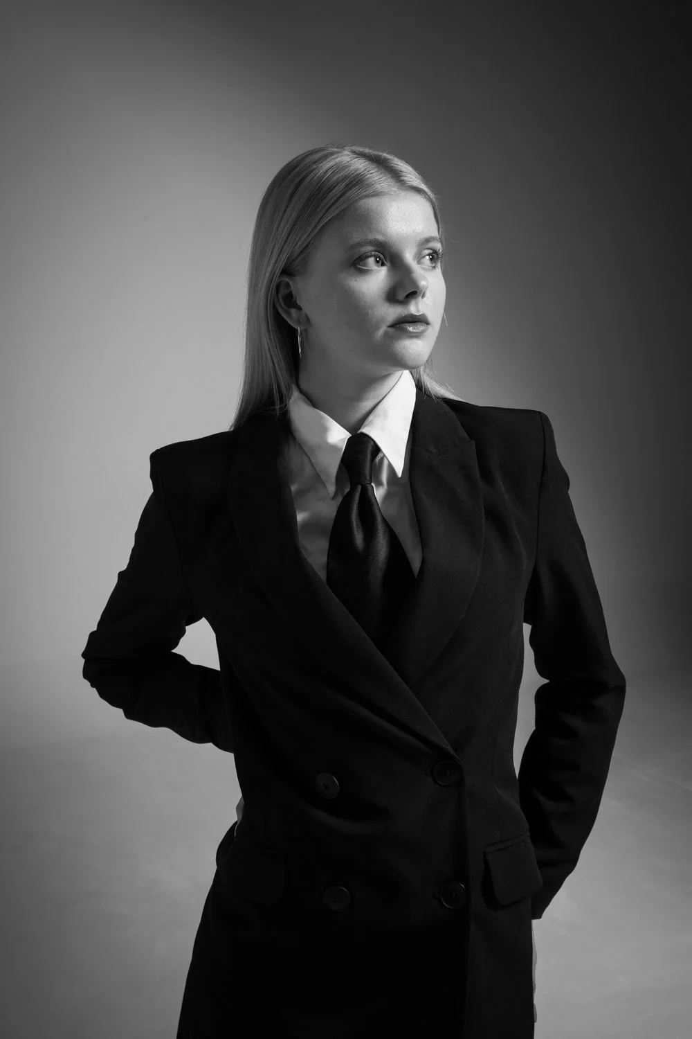 women-in-suits-flaretalents-tim-ertl-28.jpg